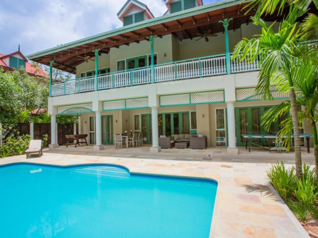 Beautiful 4 Bedroom Private Luxury Waterfront Villa for Sale on Eden Island, Seychelles