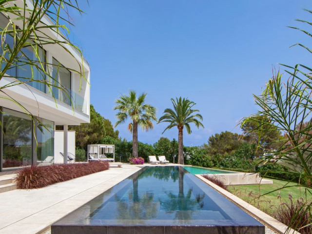 Ultra Modern 5 Bedroom Sea View Villa in Sol de Mallorca