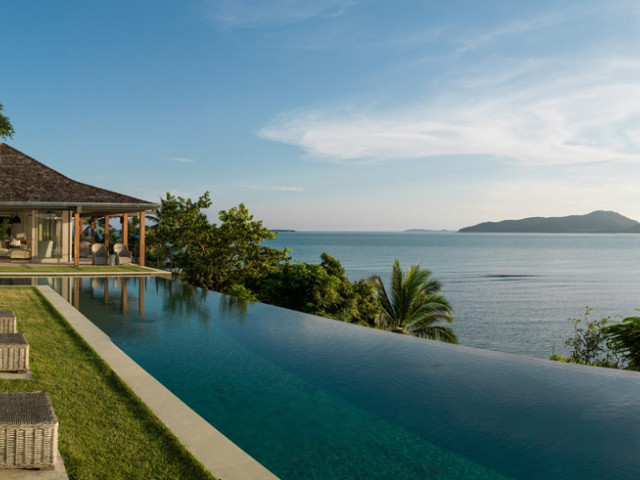 Incredible 6 Bedroom Exotic Beachfront Villa with Private Beach Access in Laem Sor, Koh Samui