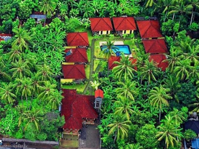 Fully Operational 9 Bungalow Beachfront Boutique Hotel for Sale in Candidasa, Bali