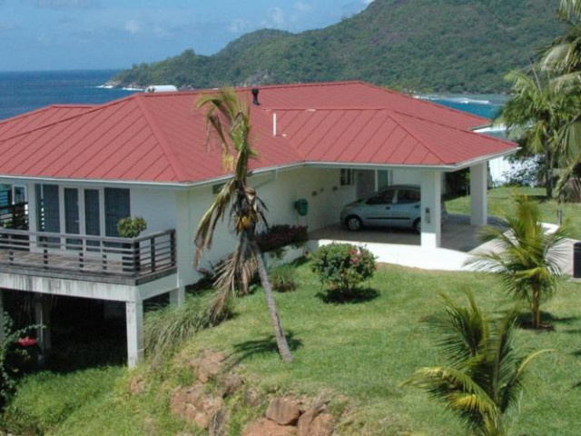 Fantastic 2 Bedroom Luxury Villa with Spectacular Panoramic Sea Views Overlooking Surfer's Beach, Seychelles