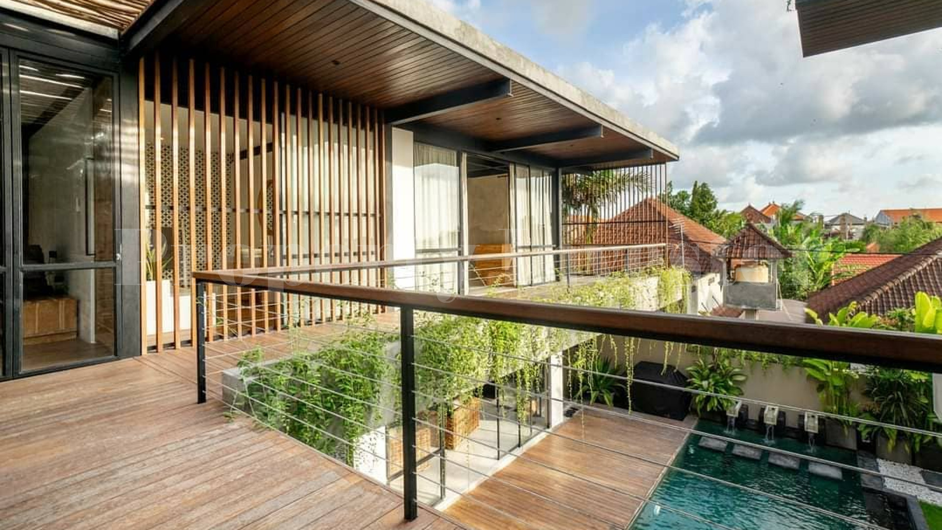 Stunning 5 Bedroom Contemporary Villa with Commercial Space for Sale in Berawa, Canggu, Bali