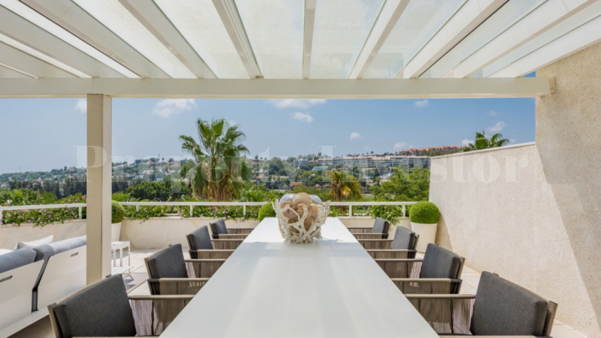 Spectacular 3 Bedroom Duplex Penthouse in Marbella