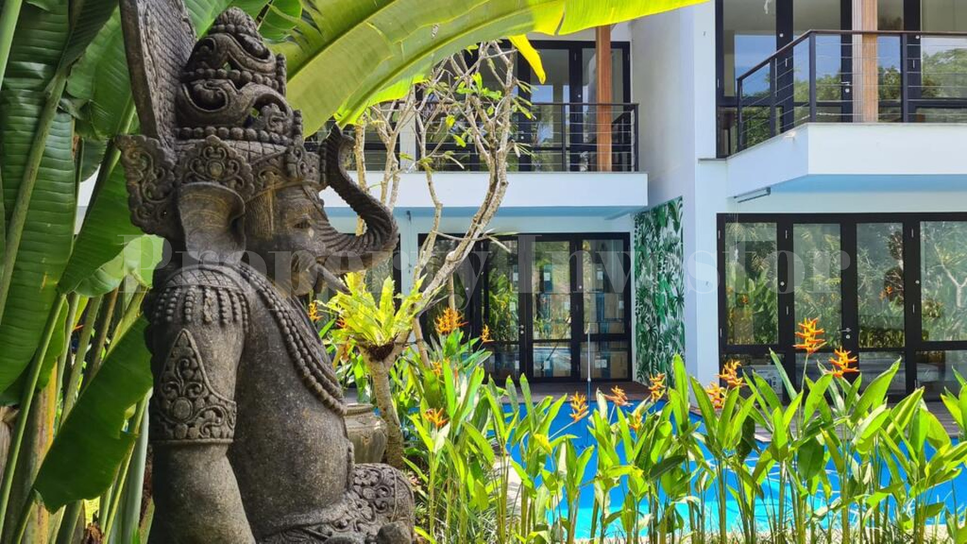 Exotic 4* Boutique Hotel & Spa with 26 Rooms & Villas in Ubud, Bali