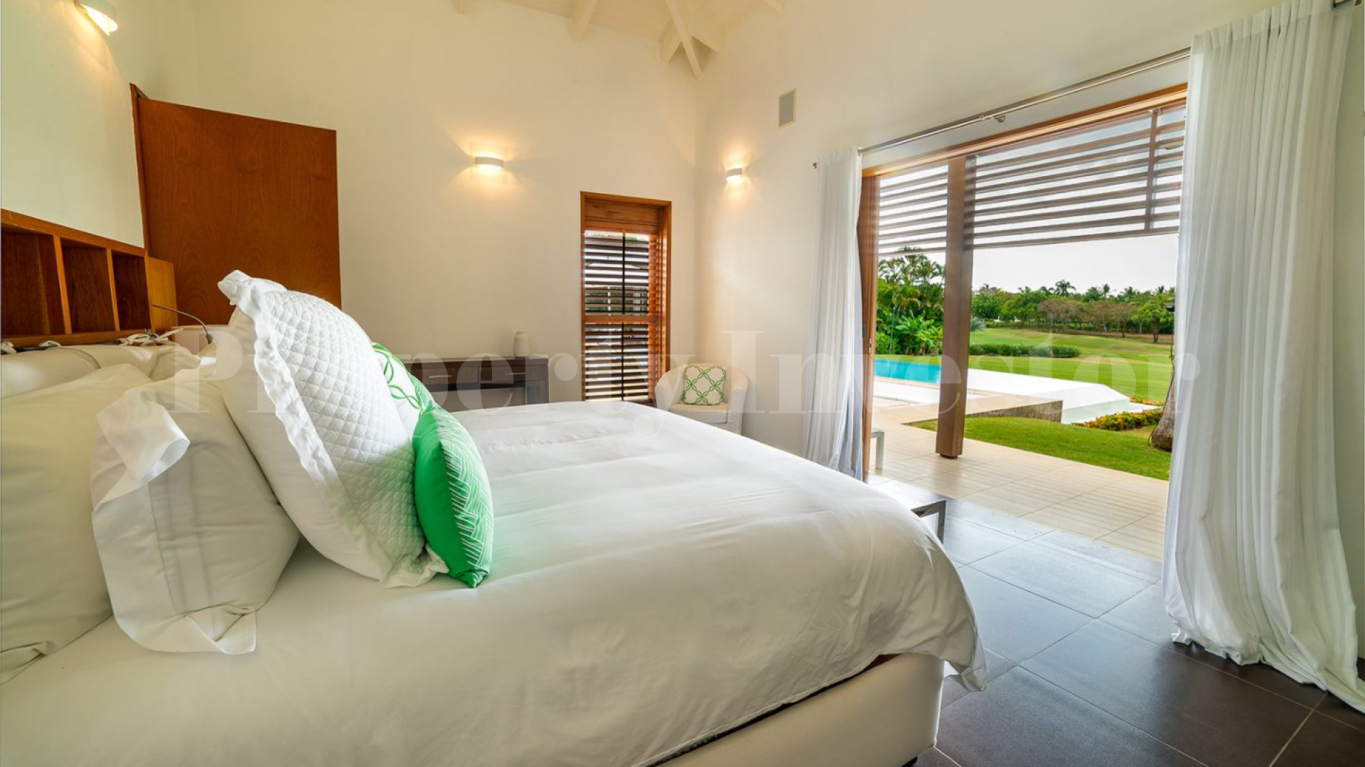 Modern 4 Bedroom Luxury Golf Villa for Sale in La Romana, Dominican Republic