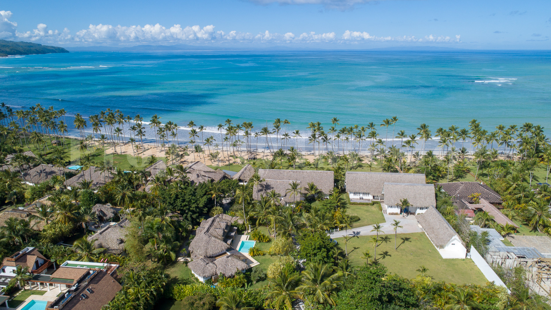 Stunning 8 Bedroom Villa Located Directly on Playa Coson