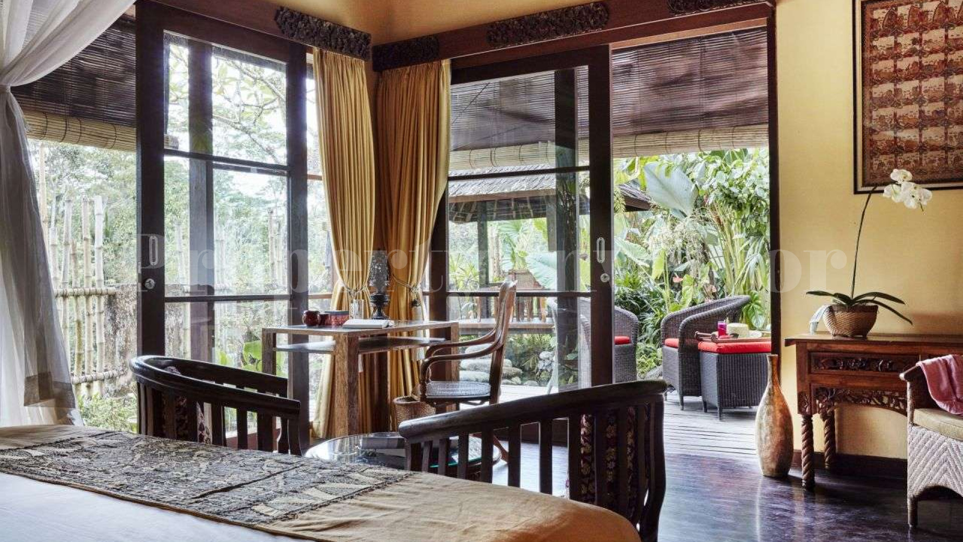 Elegant 4 Bedroom Traditional Balinese Style Luxury Villa for Sale in North Ubud, Bali