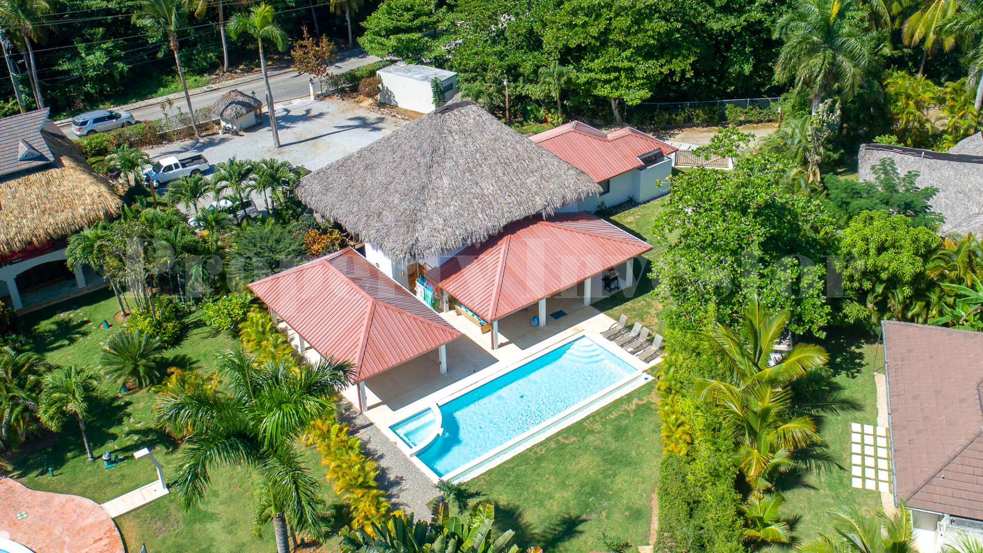 Spacious 6 Bedroom Contemporary Villa for Sale Near Playa Bonita, Dominican Republic