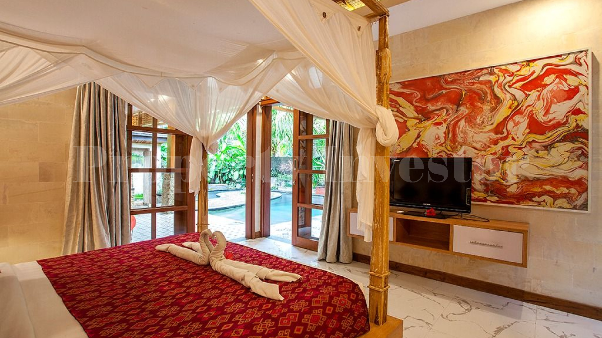 Perfectly Located 4 Villa/8 Bedroom Traditional Boutique Hotel for Sale in North Ubud, Bali