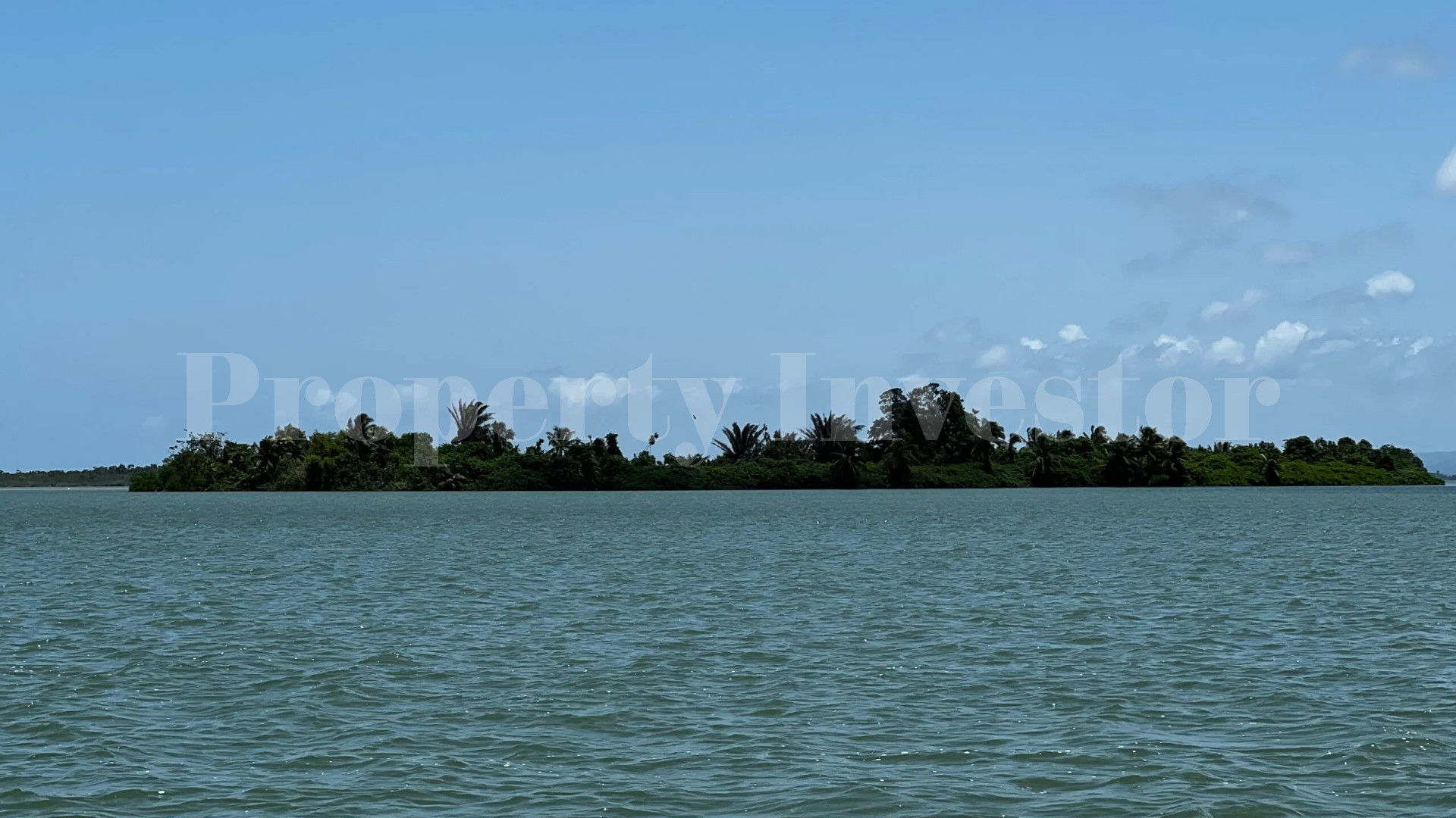 Stunning 8.5 Acre (3.4 Hectare) Private Virgin Island with Lush Vegetation for Development in Belize