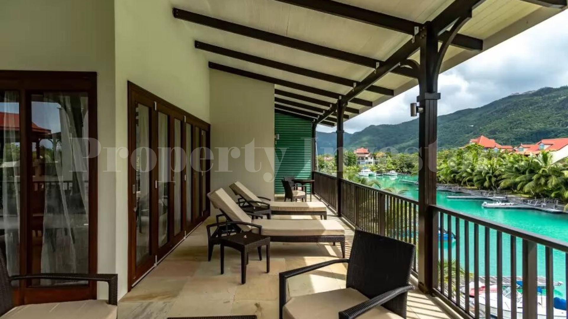 Beautiful 3 Bedroom Luxury Penthouse Apartment with Amazing Balconies for Sale on Eden Island, Seychelles