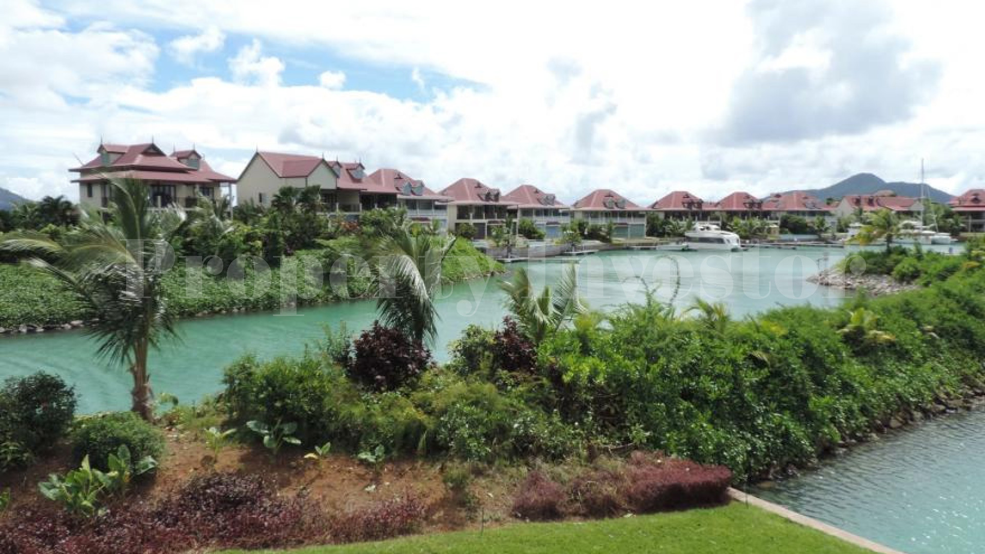 Stunning 3 Bedroom Luxury Apartment with Amazing Marina & Mountain Views for Sale on Eden Island, Seychelles