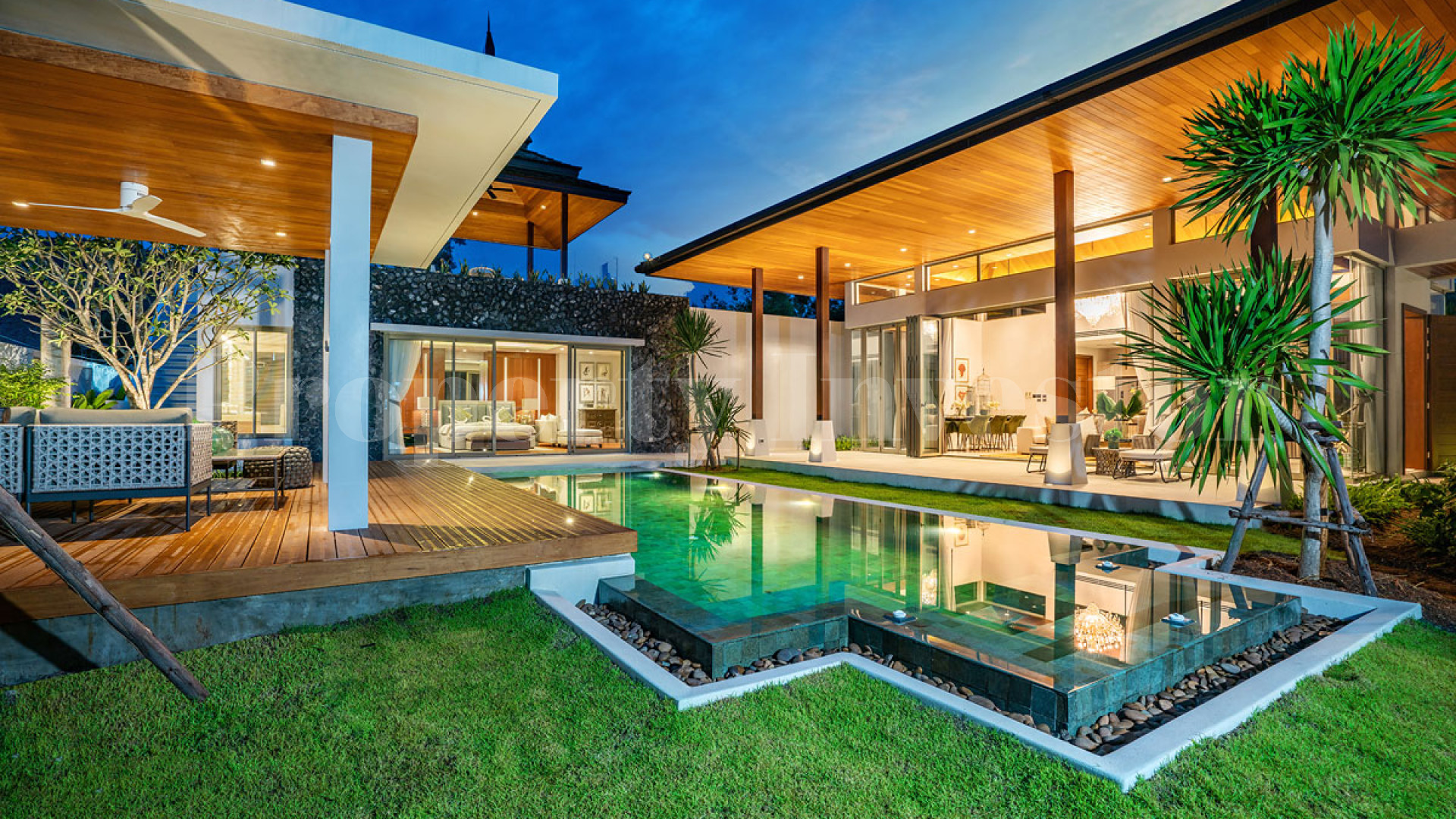 Fantastic 4 Bedroom Luxury Beach Villa for Sale in Phuket