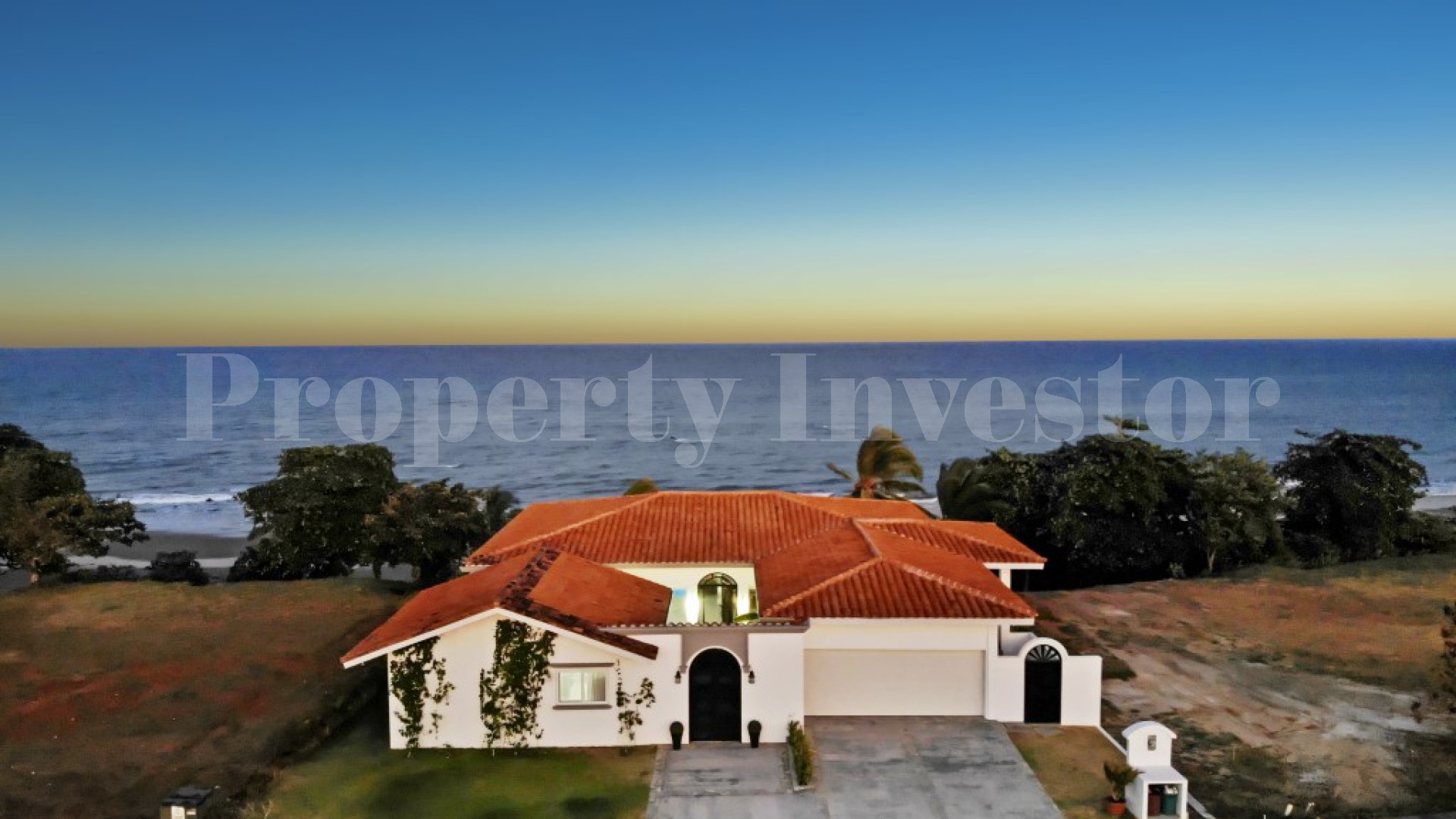 Incredible 6 Bedroom Luxury Beachfront Villa with Spectacular Panoramic Pacific Ocean Views for Sale in Pedasi, Panama