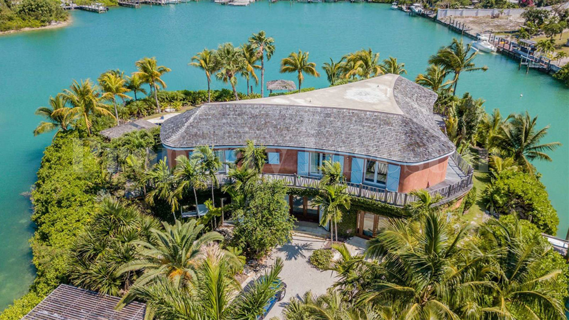 7 Bedroom Private Designer Island Residence in Nassau