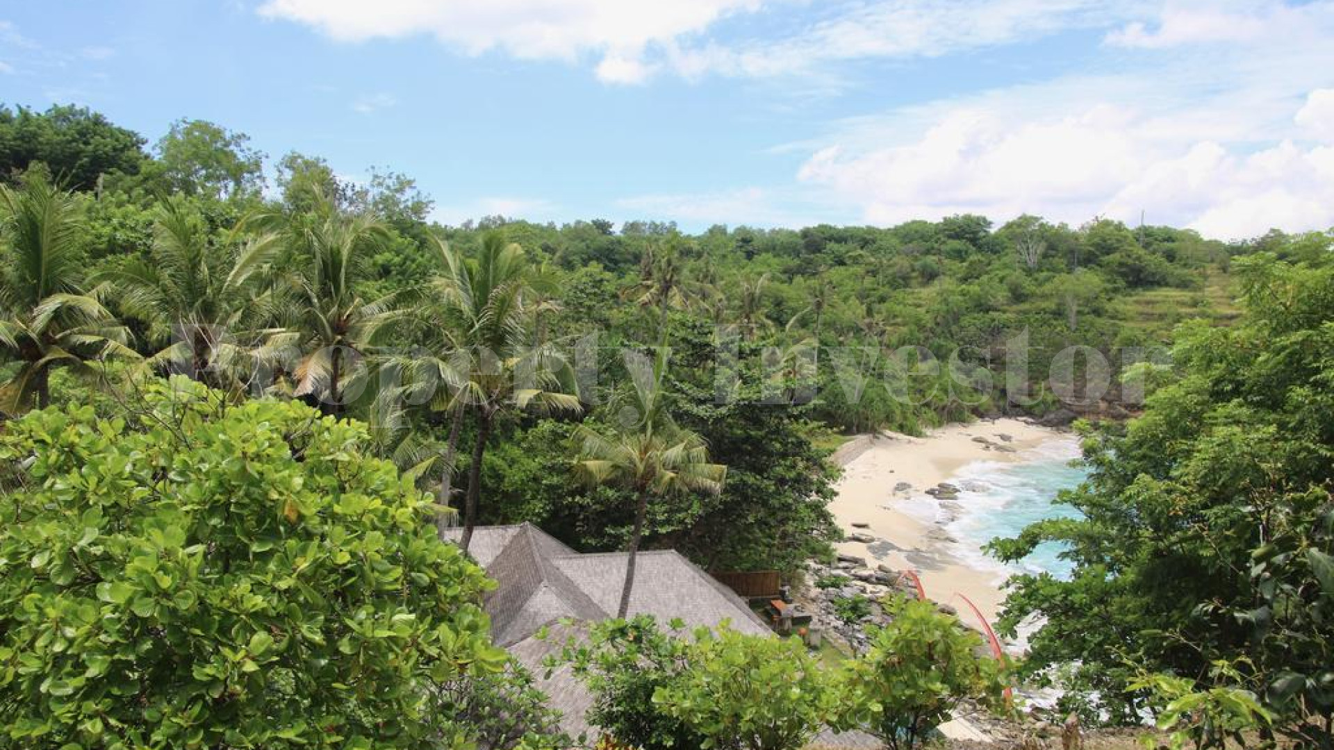 Impressive 4* Star 7 Villa Sustainable Beachfront Eco Resort on Nusa Ceningan, Indonesia