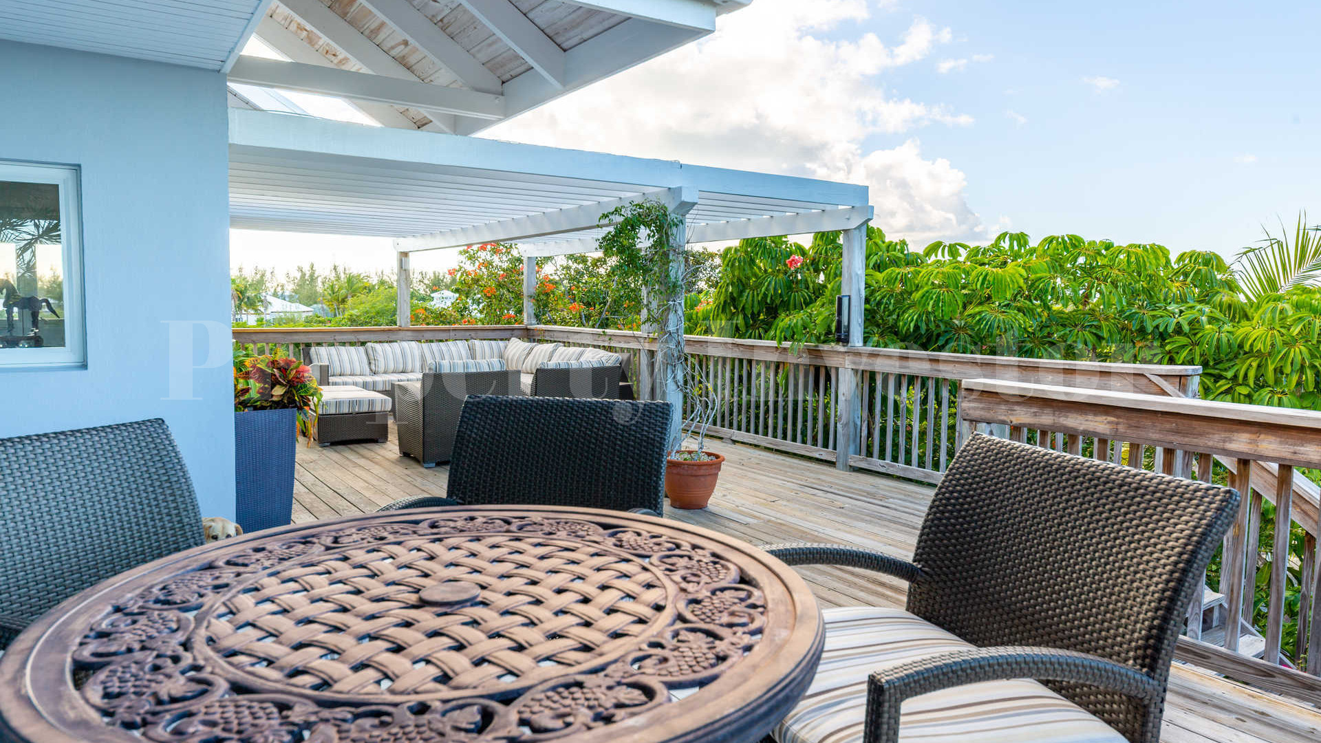 Cozy 4 Bedroom Luxury Hillside Villa in Leeward, Turks & Caicos