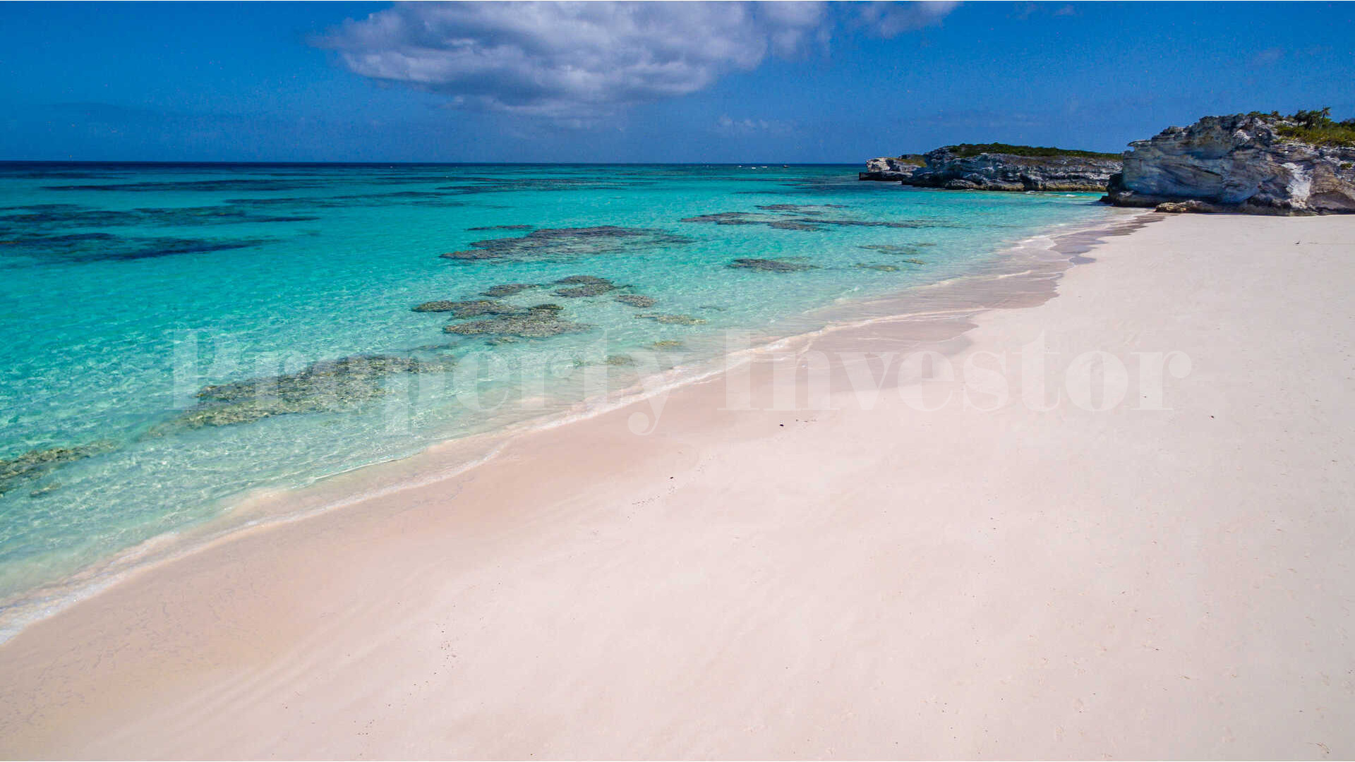 Divine 4 Bedroom Luxury Beachfront Villa for Sale in Eleuthera, the Bahamas