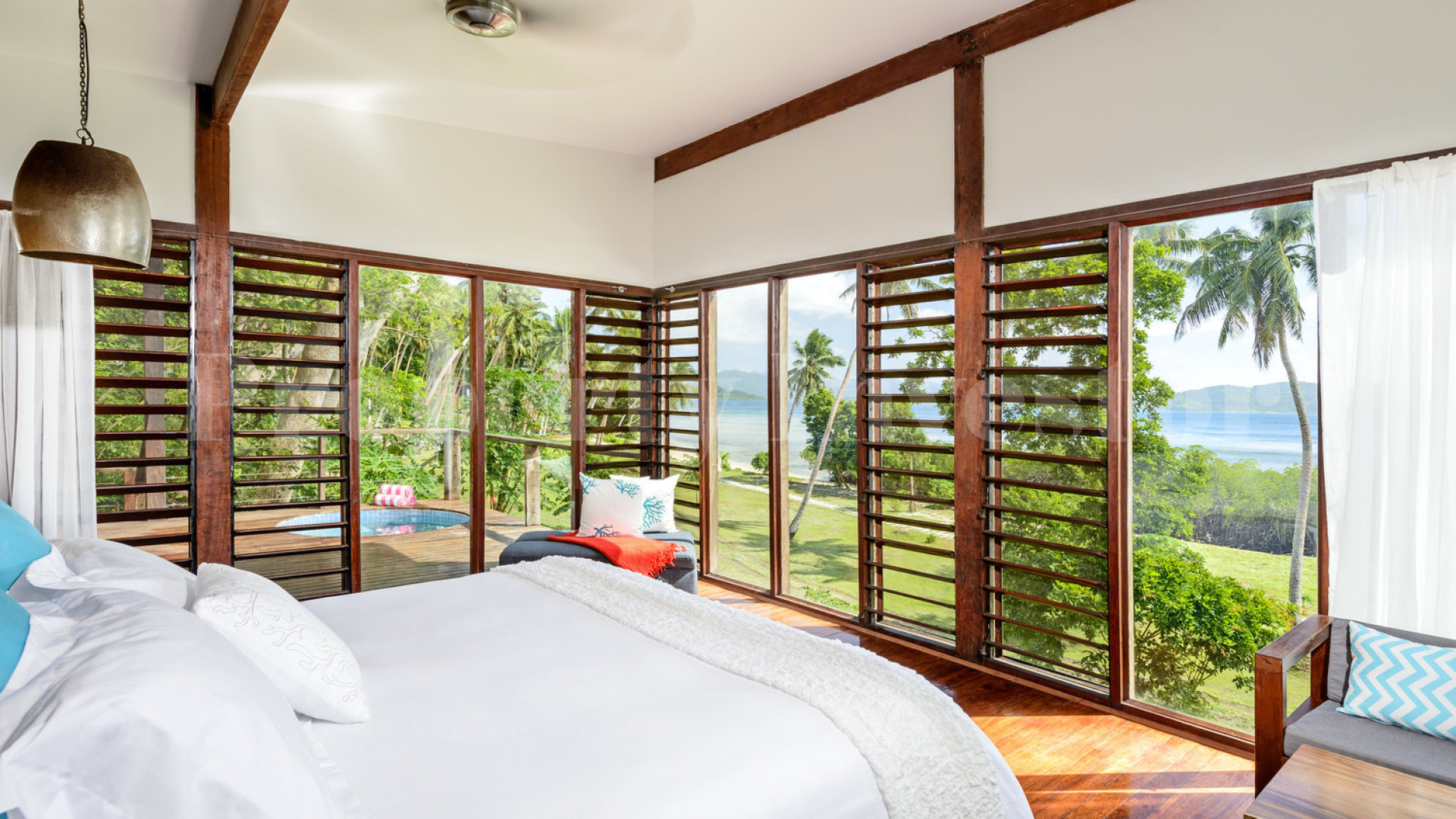 Award Winning 8 Villa Boutique Island Resort for Sale on the Rainbow Reef, Fiji