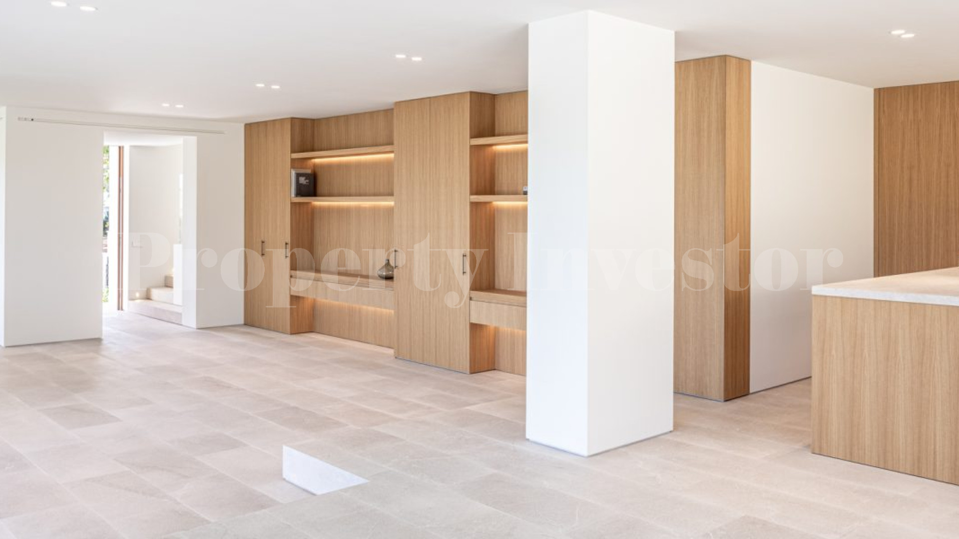 Ultra Modern 4 Bedroom Sea View Villa with Elegant Interior Design in Santa Ponsa