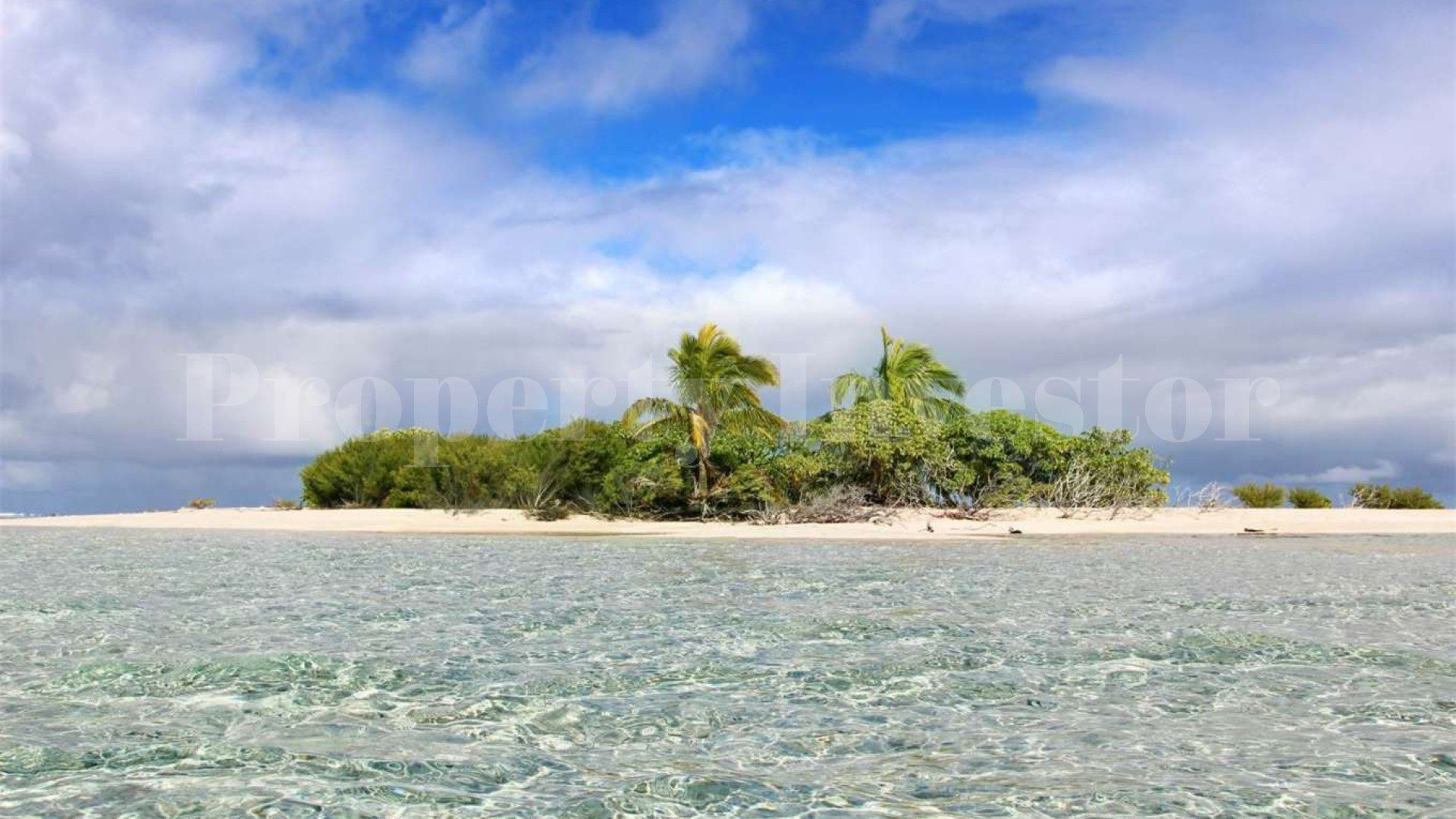 Beautiful 0.7 Hectare Virgin Island for Sale in French Polynesia