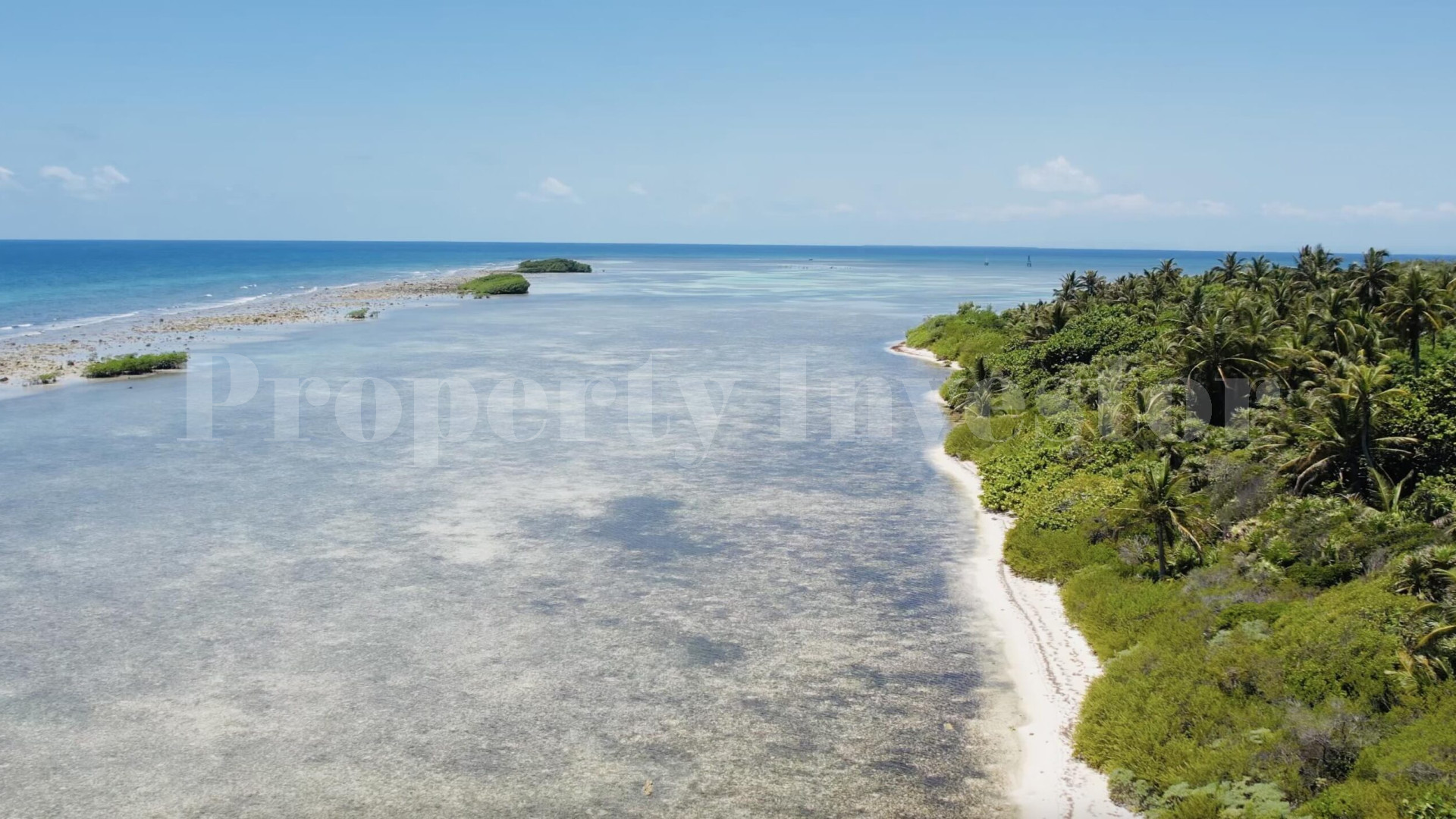 Caye Bokel — 33 Acre Private Virgin Island Parcel for Sale in Belize