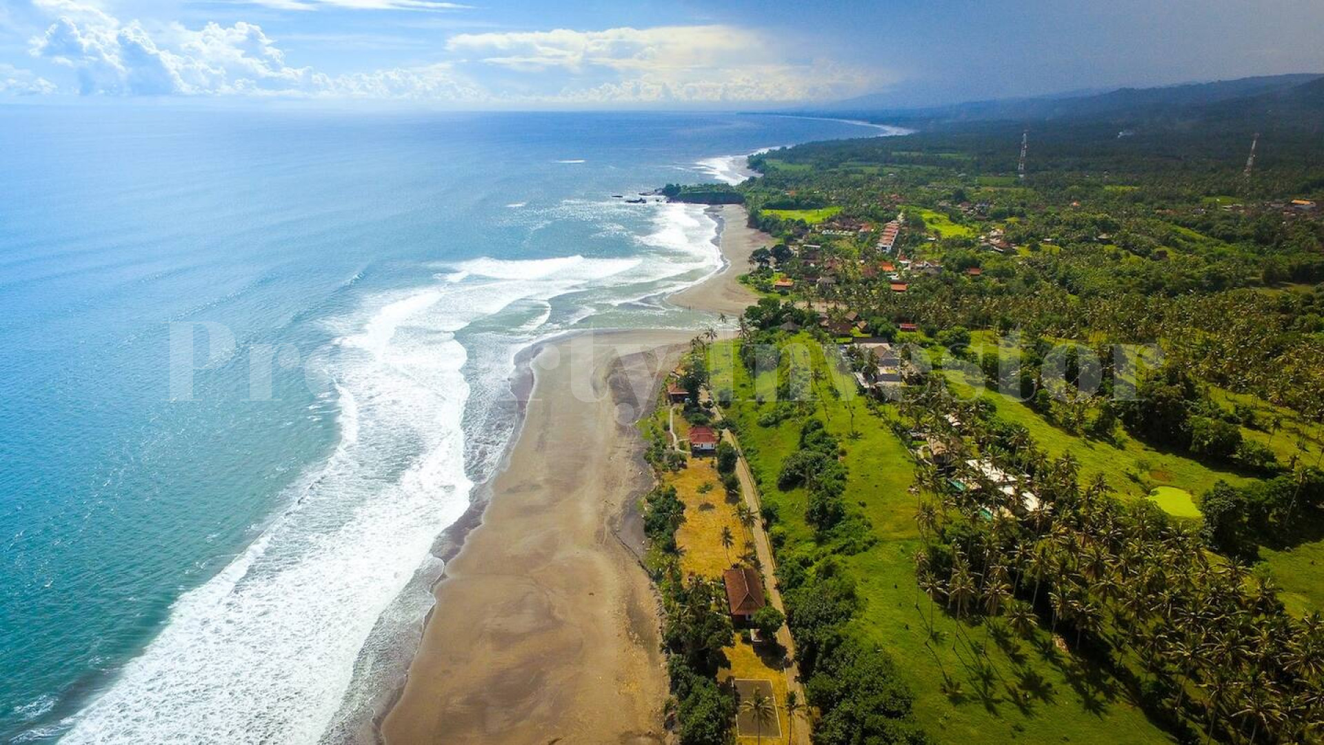 Stunning 4 Bedroom Modern Balinese Oceanfront Villa for Sale in Tabanan, Bali