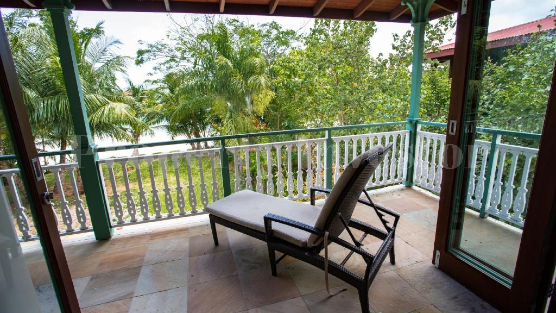 Beautiful 4 Bedroom Private Luxury Waterfront Villa for Sale on Eden Island, Seychelles