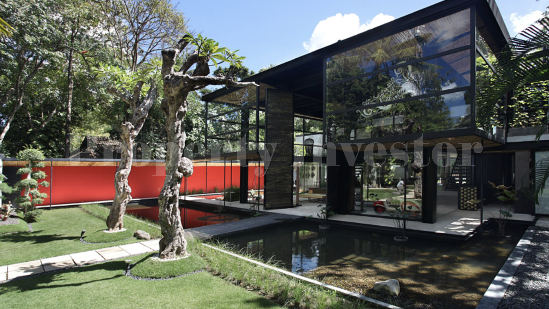 Ultra Modern 5 Bedroom Villa in the Heart of Seminyak