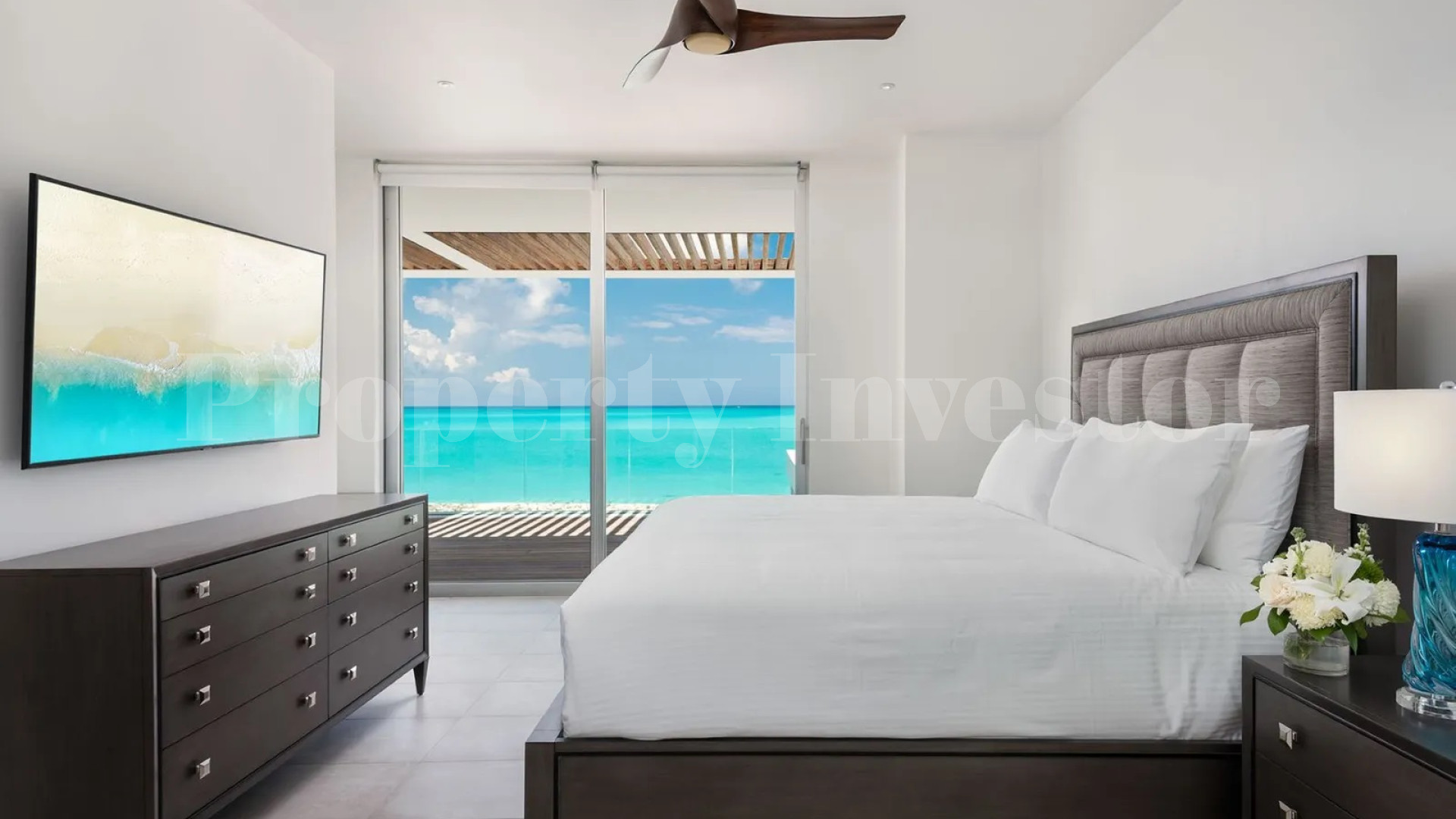 World Class 8 Bedroom Modern Beachfront Luxury Villa in Leeward, Turks & Caicos