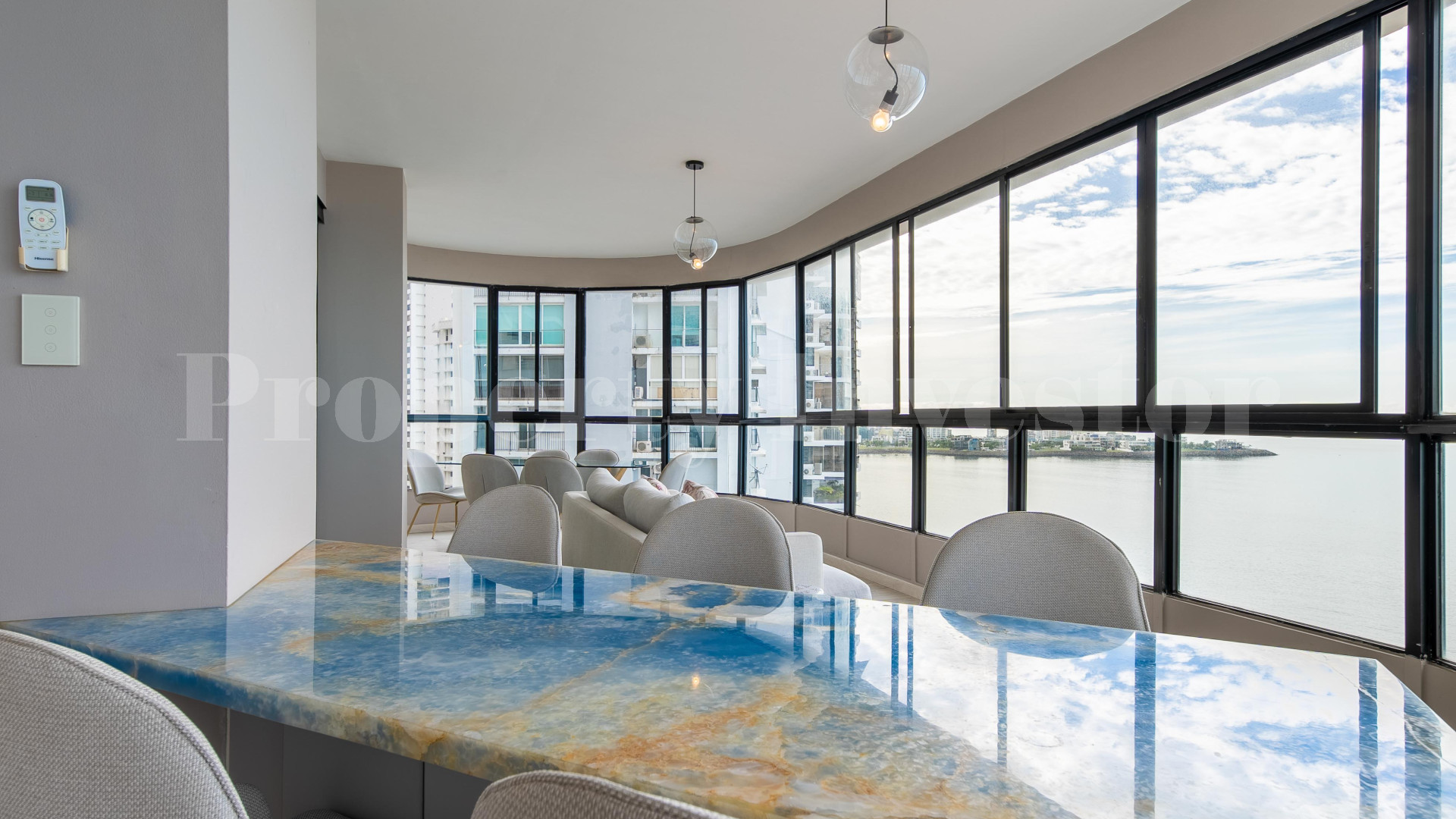 Iconic 5 Bedroom Luxury Condominium with Unparalleled City Views for Sale in Panama City