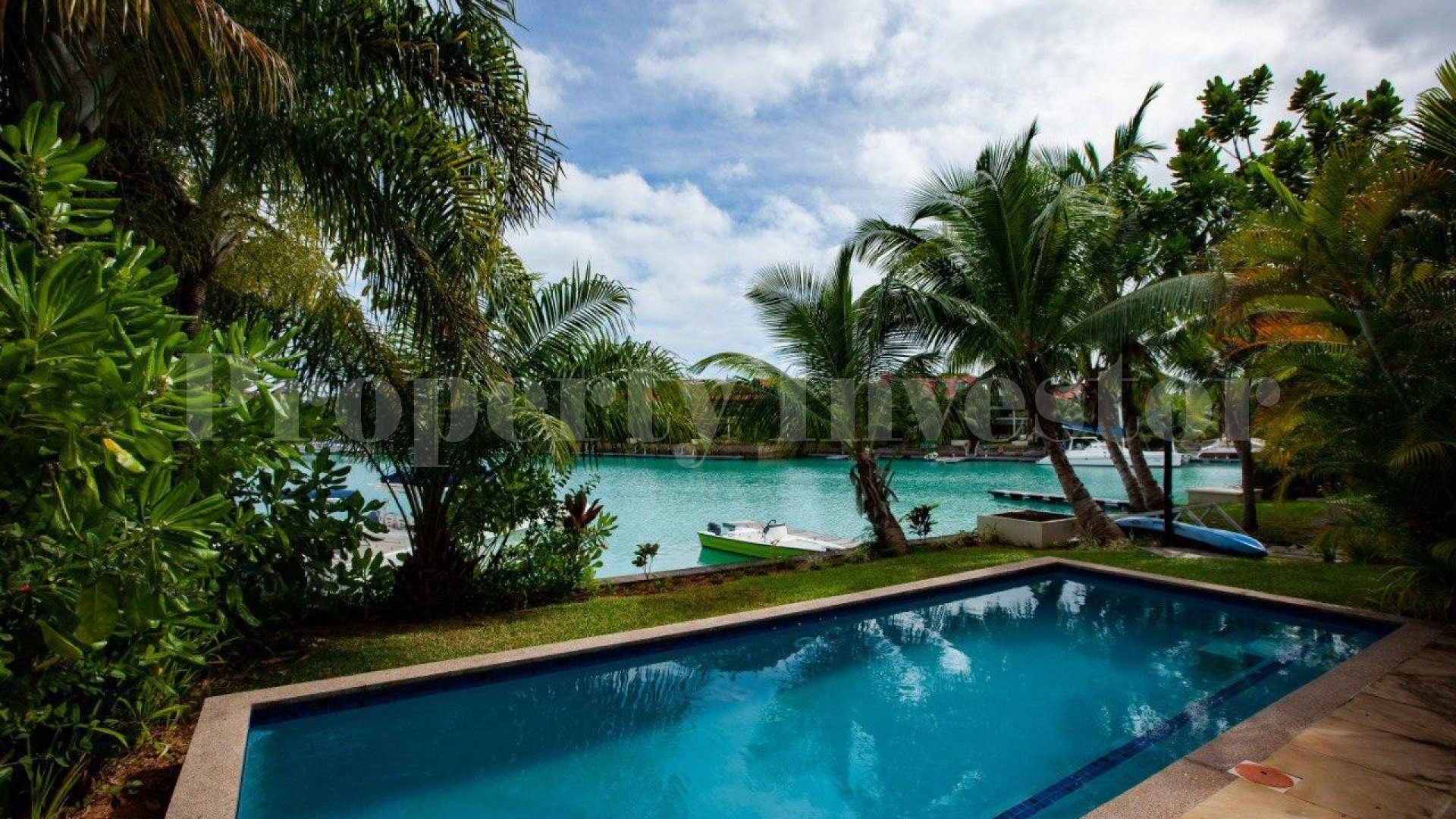 Spacious 4 Bedroom Waterfront Maison with Private Mooring for Sale on Eden Island, Seychelles