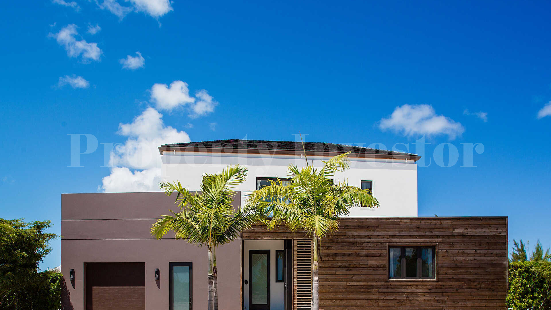 Exquisite 3 Bedroom Canal Front Luxury Villa in Leeward, Turks & Caicos