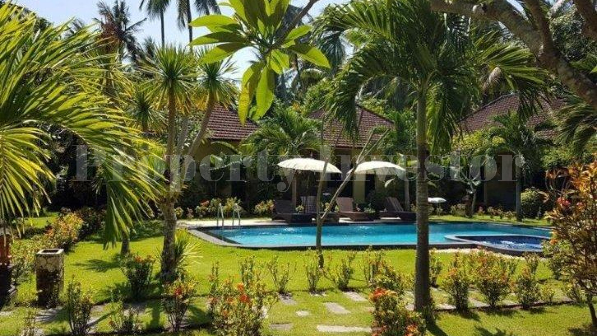 Fully Operational 9 Bungalow Beachfront Boutique Hotel for Sale in Candidasa, Bali