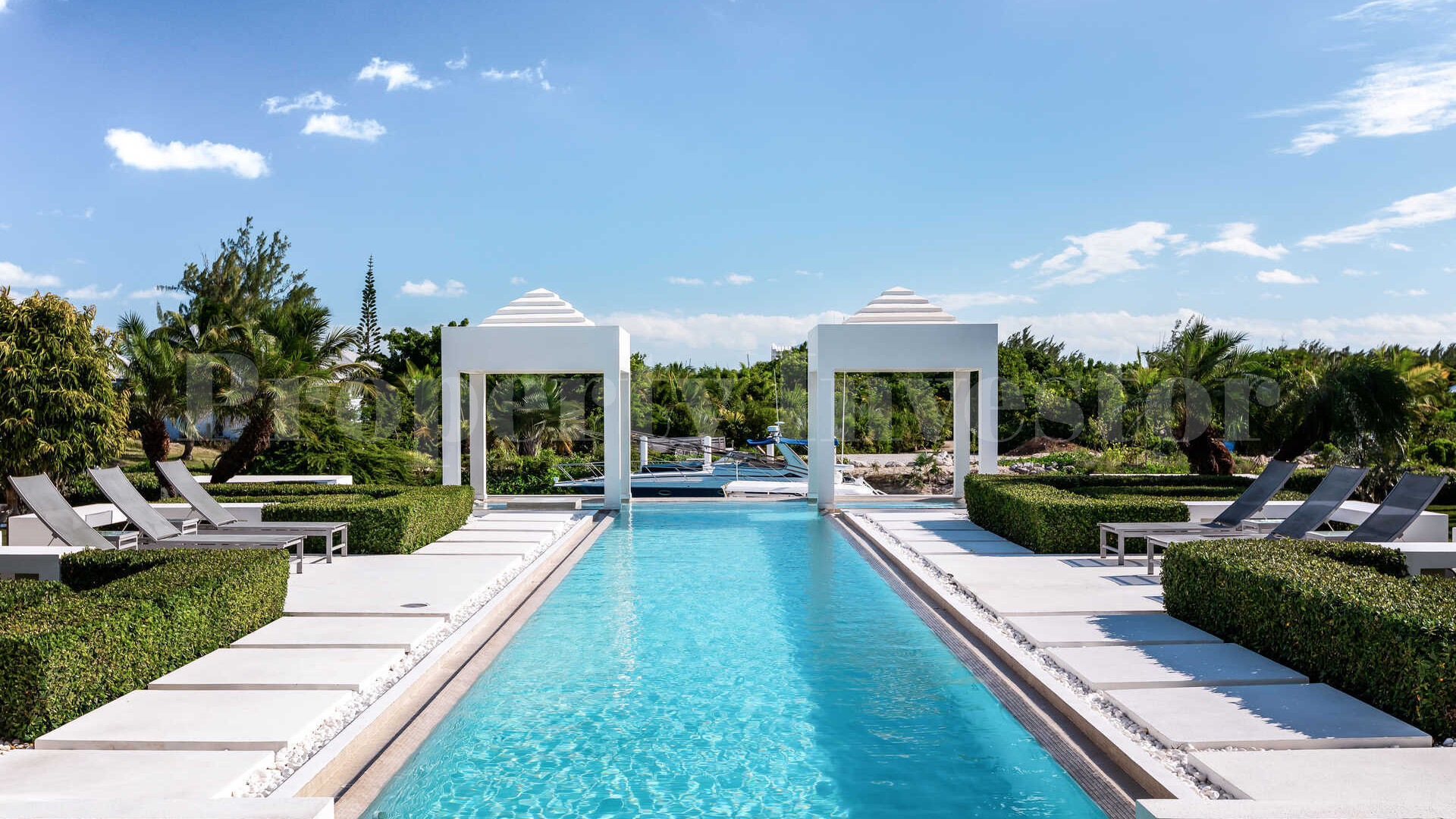 Dazzling 5 Bedroom Luxury Villa with Private Boat Dock in Leeward, Turks & Caicos