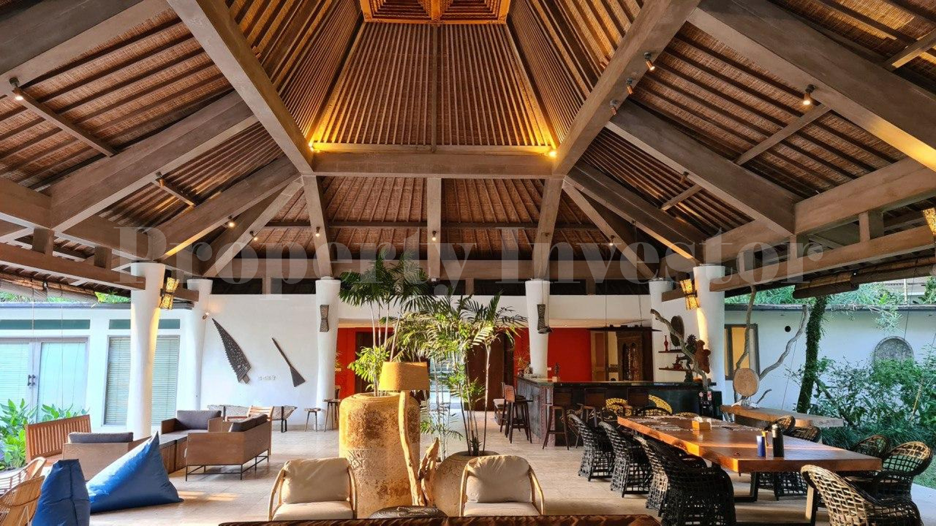 Exotic 4* Boutique Hotel & Spa with 26 Rooms & Villas in Ubud, Bali