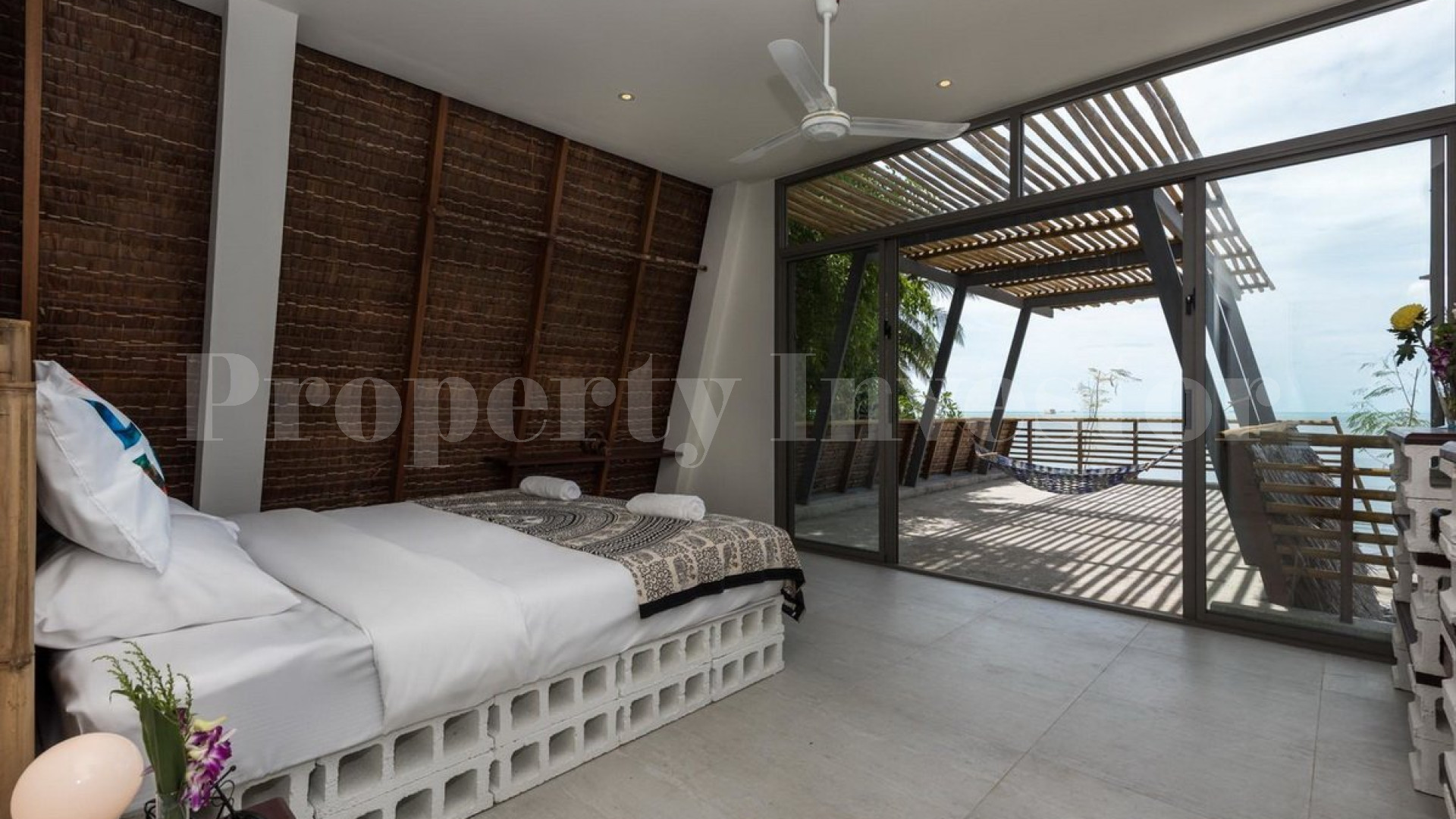 Luxury Boutique Beach Resort & Private Beach Villa