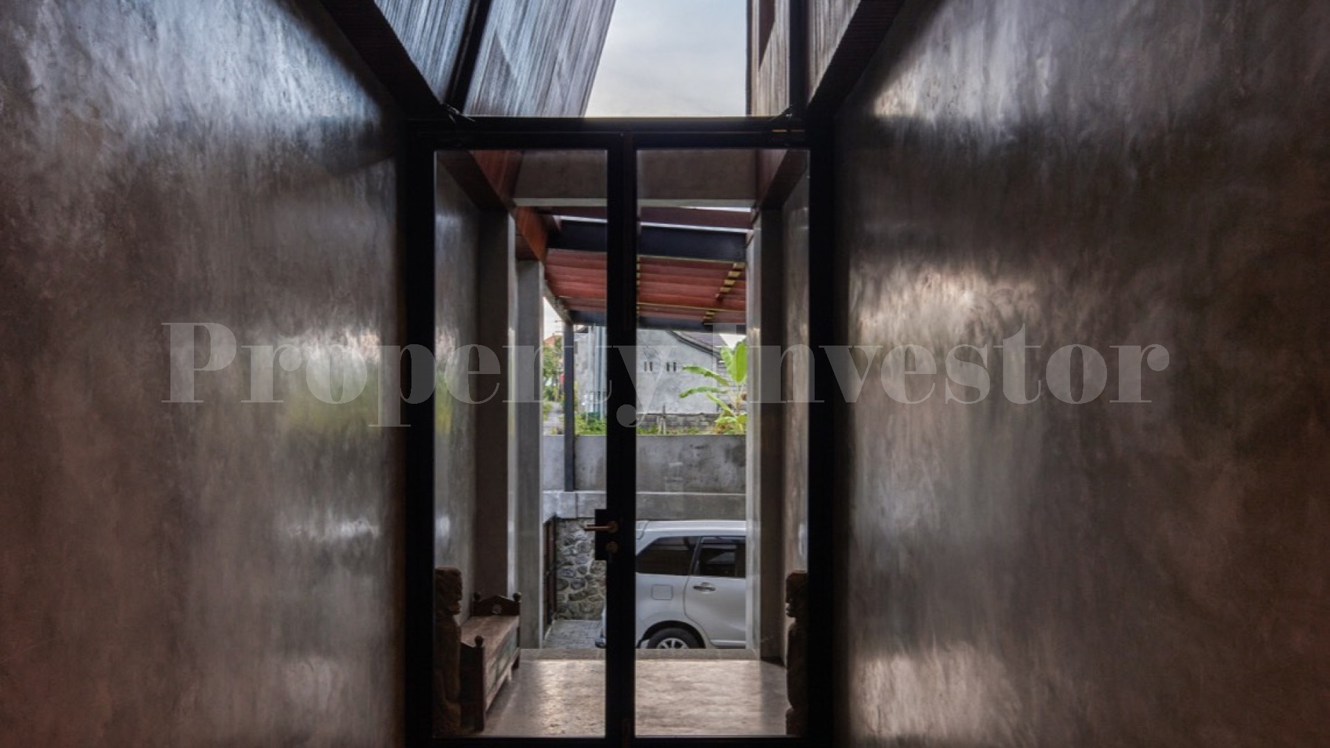 High-End 6 Bedroom Luxury Bespoke Designer Villa for Rent in Ubud, Bali