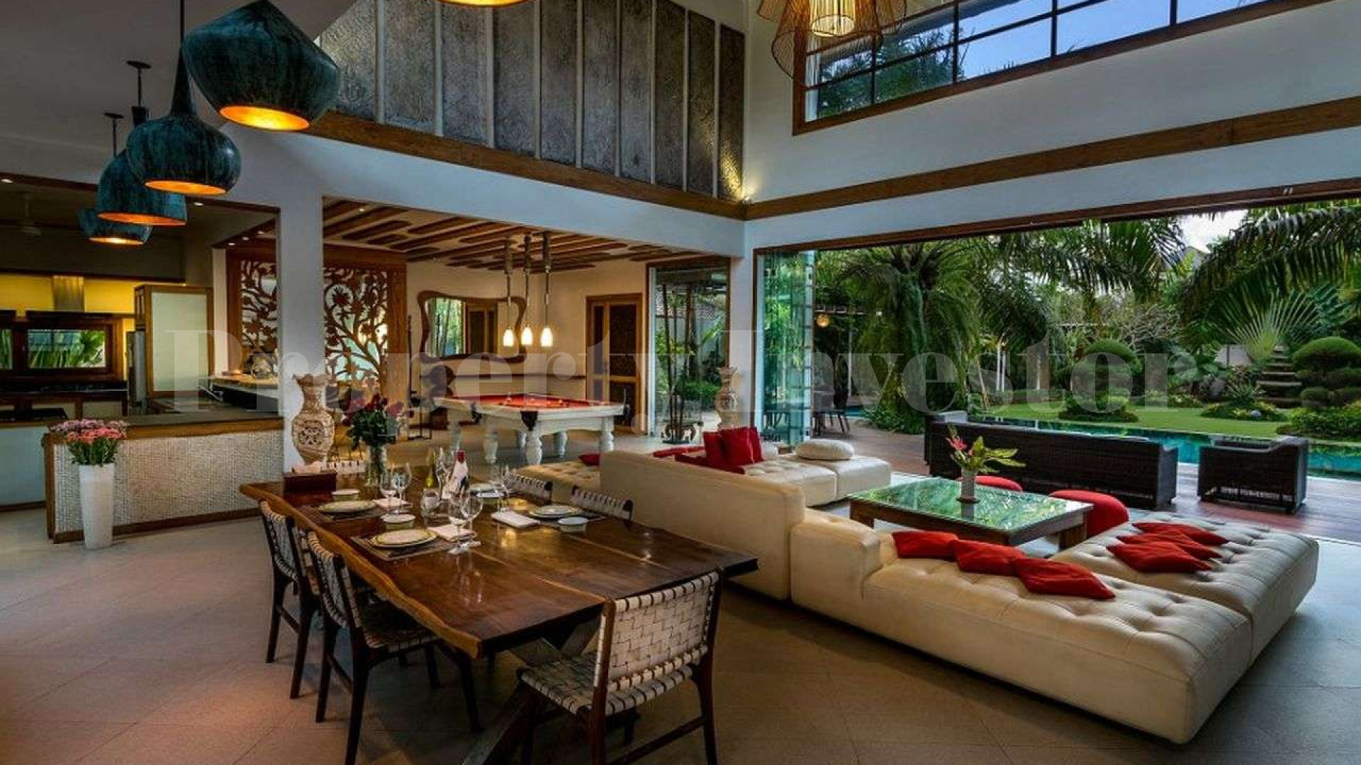 Prestigious 4 Bedroom Luxury Designer Villa for Sale in Umalas, Bali