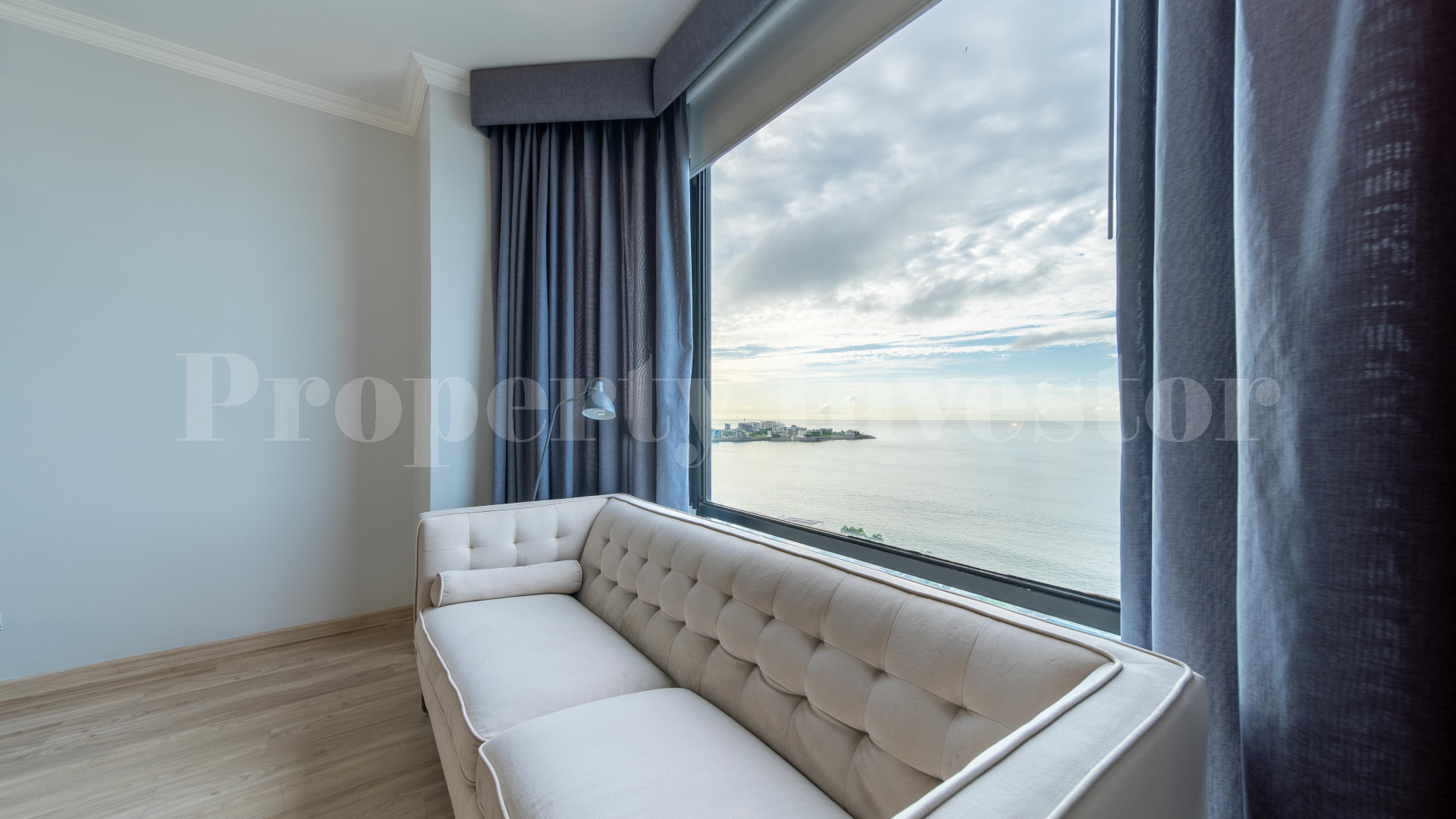 Iconic 5 Bedroom Luxury Condominium with Unparalleled City Views for Sale in Panama City