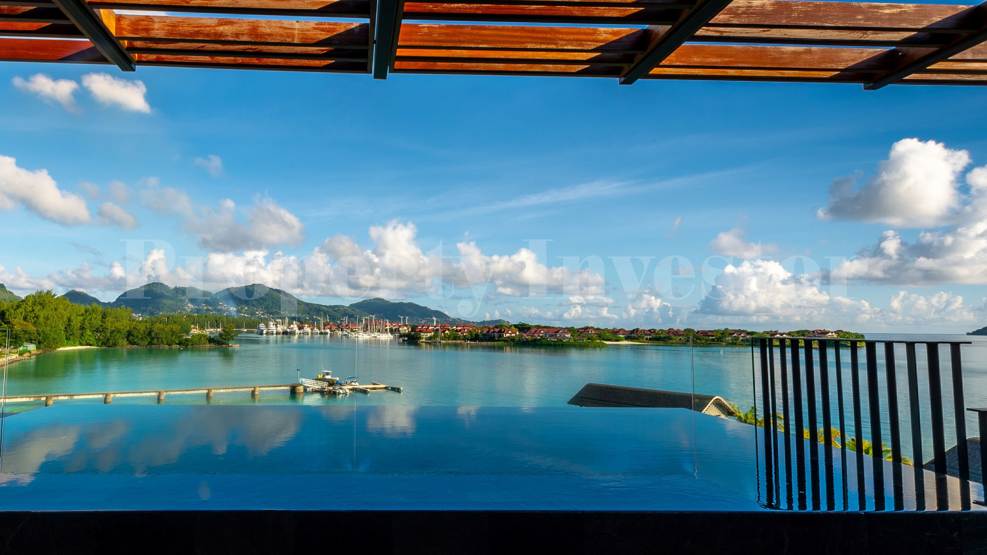 Exclusive 4 Bedroom Luxury Beachfront Penthouse with Bespoke Design for Sale in Seychelles (Penthouse С)