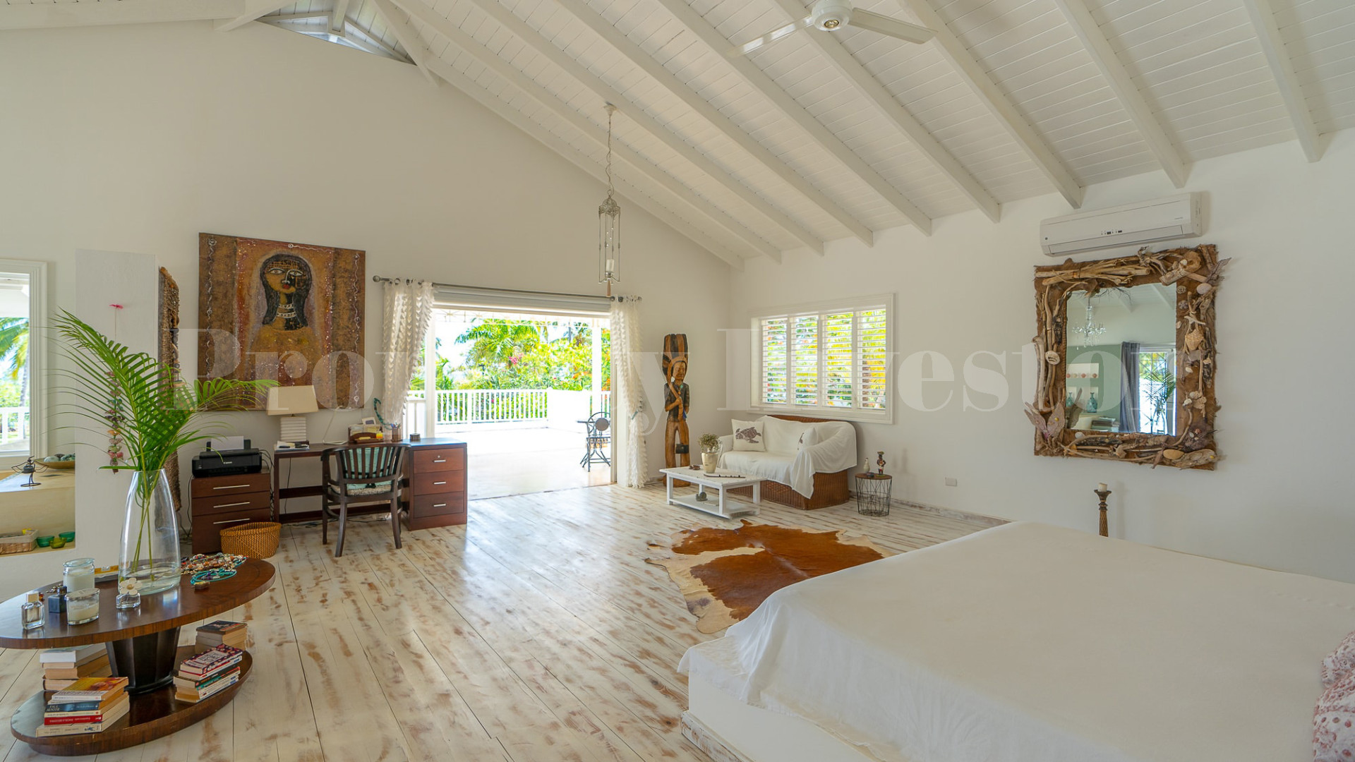 Magnificent 5 Bedroom Private Colonial Style Beachfront Villa for Sale in La Esperanza, Las Terrenas