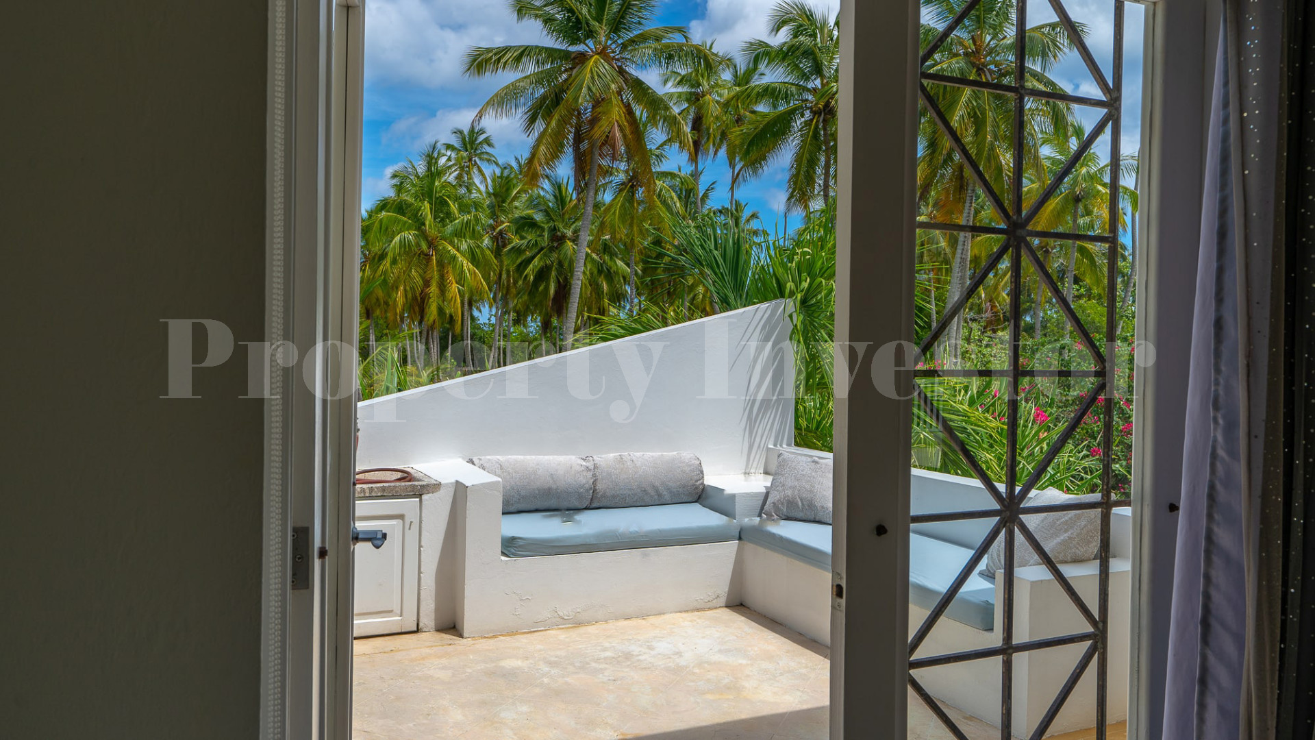 Magnificent 5 Bedroom Private Colonial Style Beachfront Villa for Sale in La Esperanza, Las Terrenas