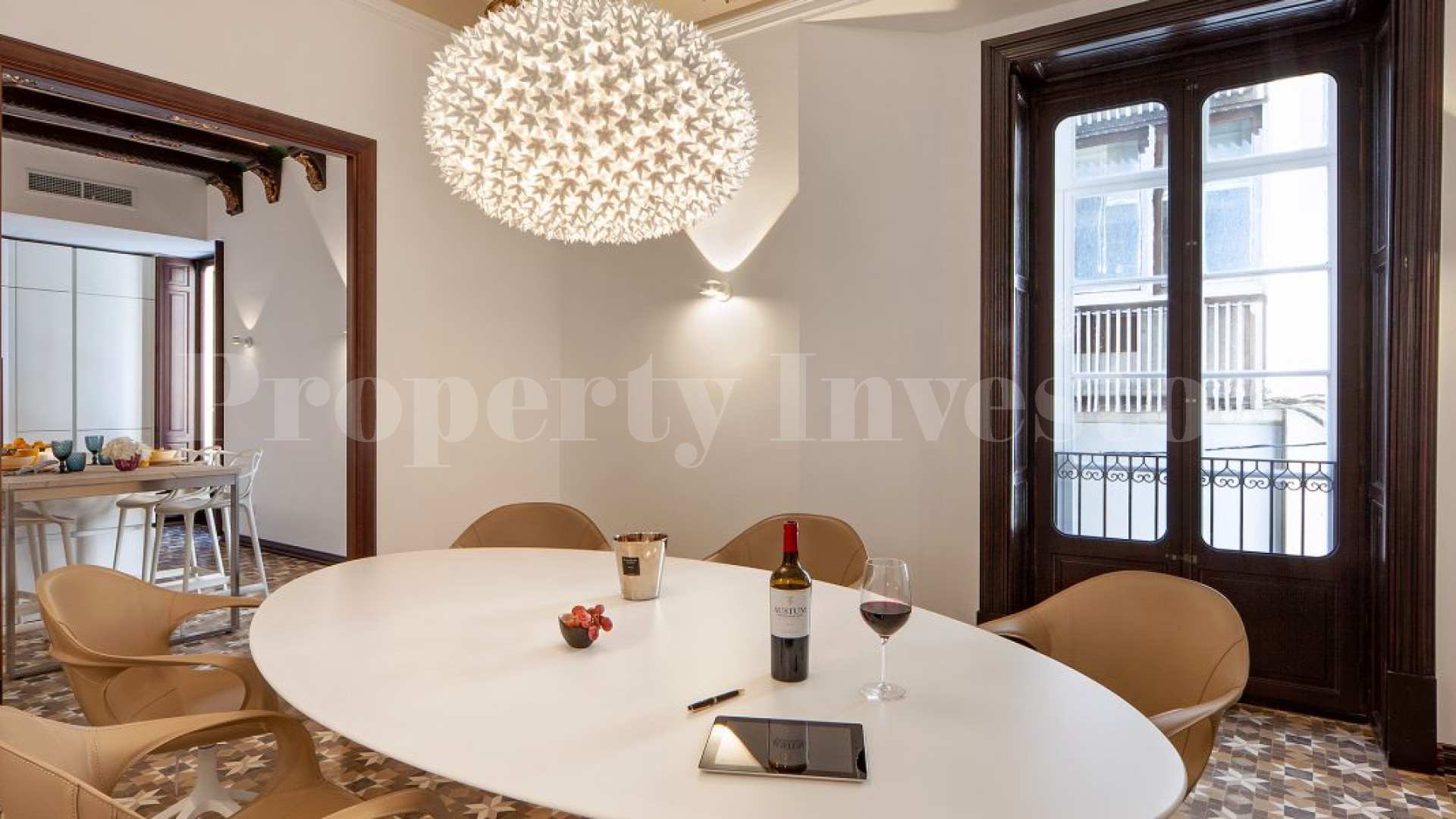 Luxurious 3 Bedroom Apartment in the Best location in Palma de Mallorca