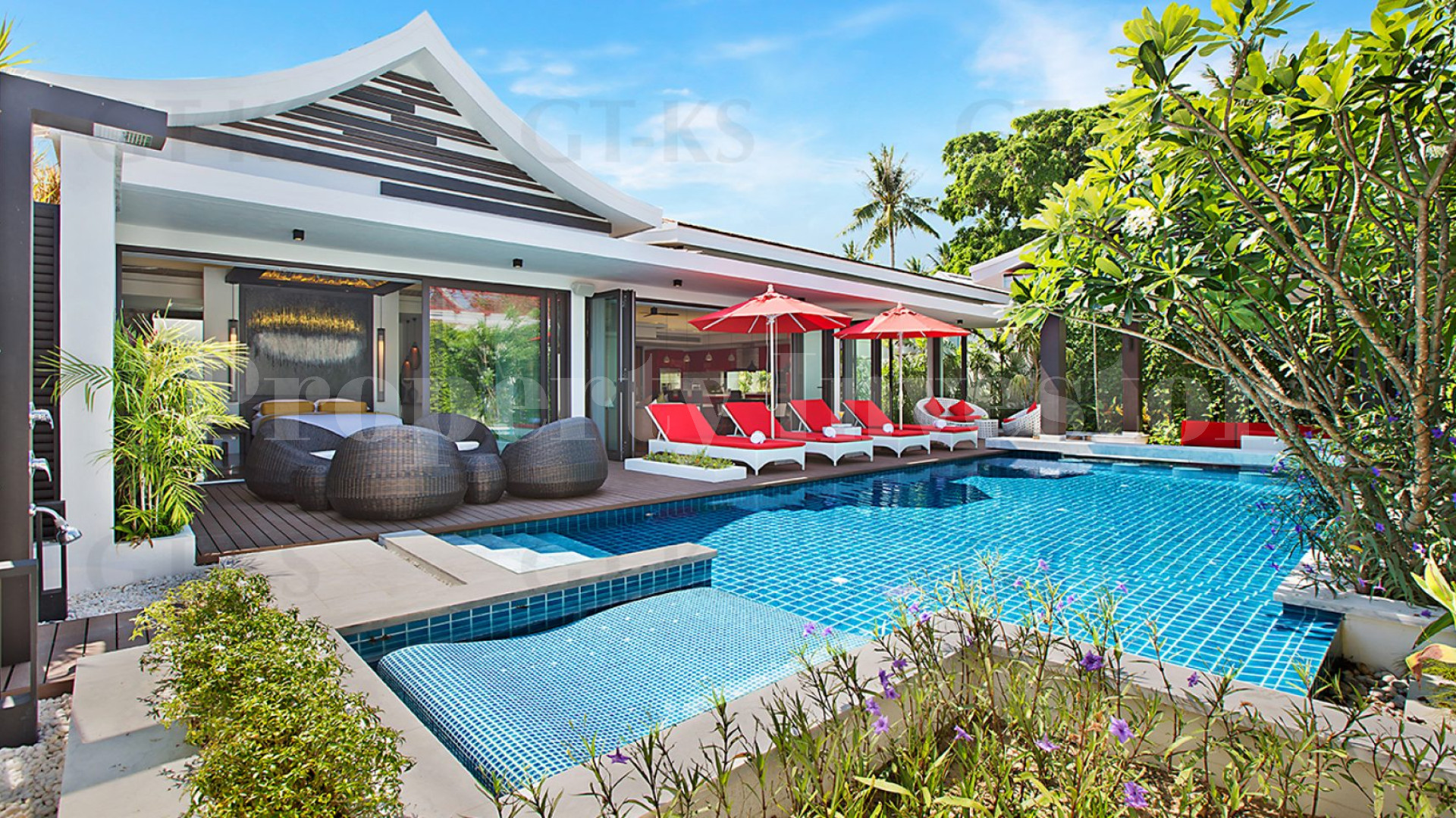 5 Bedroom Beachfront Villa for Sale in Baan Mango