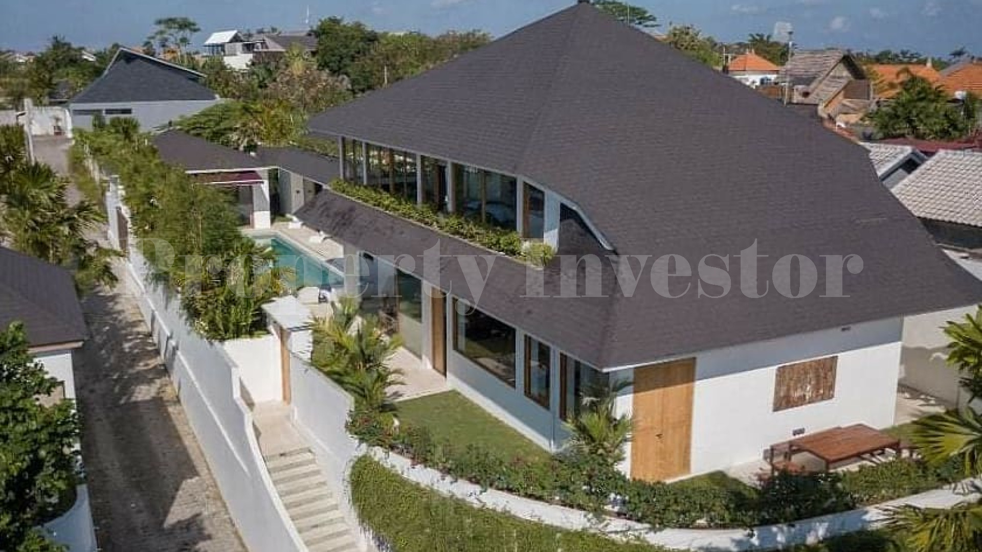 Elegant 5 Bedroom Contemporary Gated Community Villa for Sale in Canggu, Bali