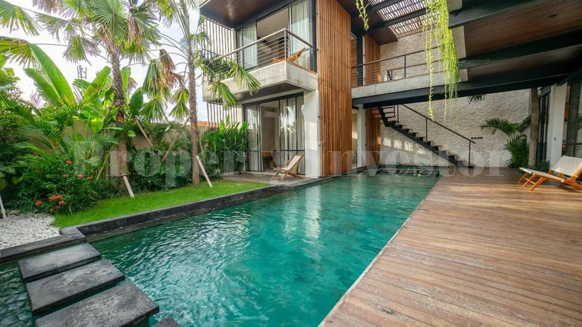 Stunning 5 Bedroom Contemporary Villa with Commercial Space for Sale in Berawa, Canggu, Bali