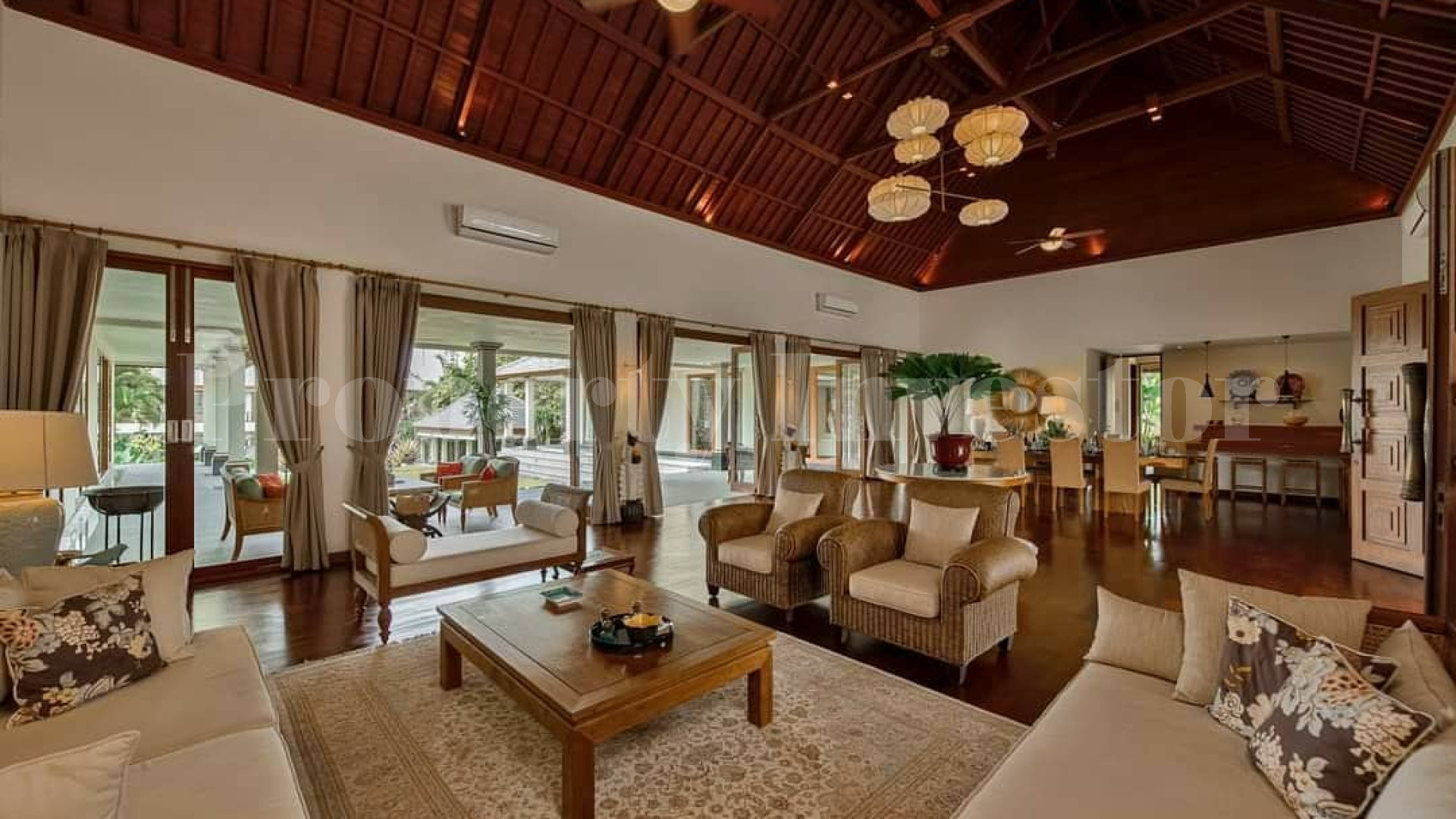 Stunning 4 Bedroom Luxury Mansion for Sale North of Ubud, Bali