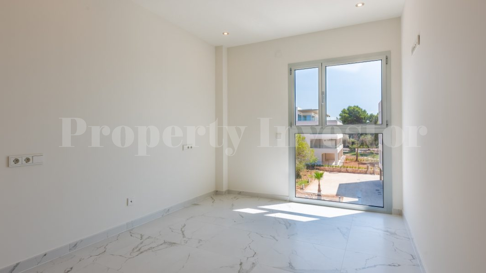 Elegant 3 Bedroom Luxury Apartment in Nova Santa Ponsa