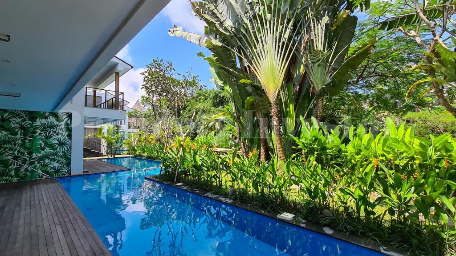 Exotic 4* Boutique Hotel & Spa with 26 Rooms & Villas in Ubud, Bali